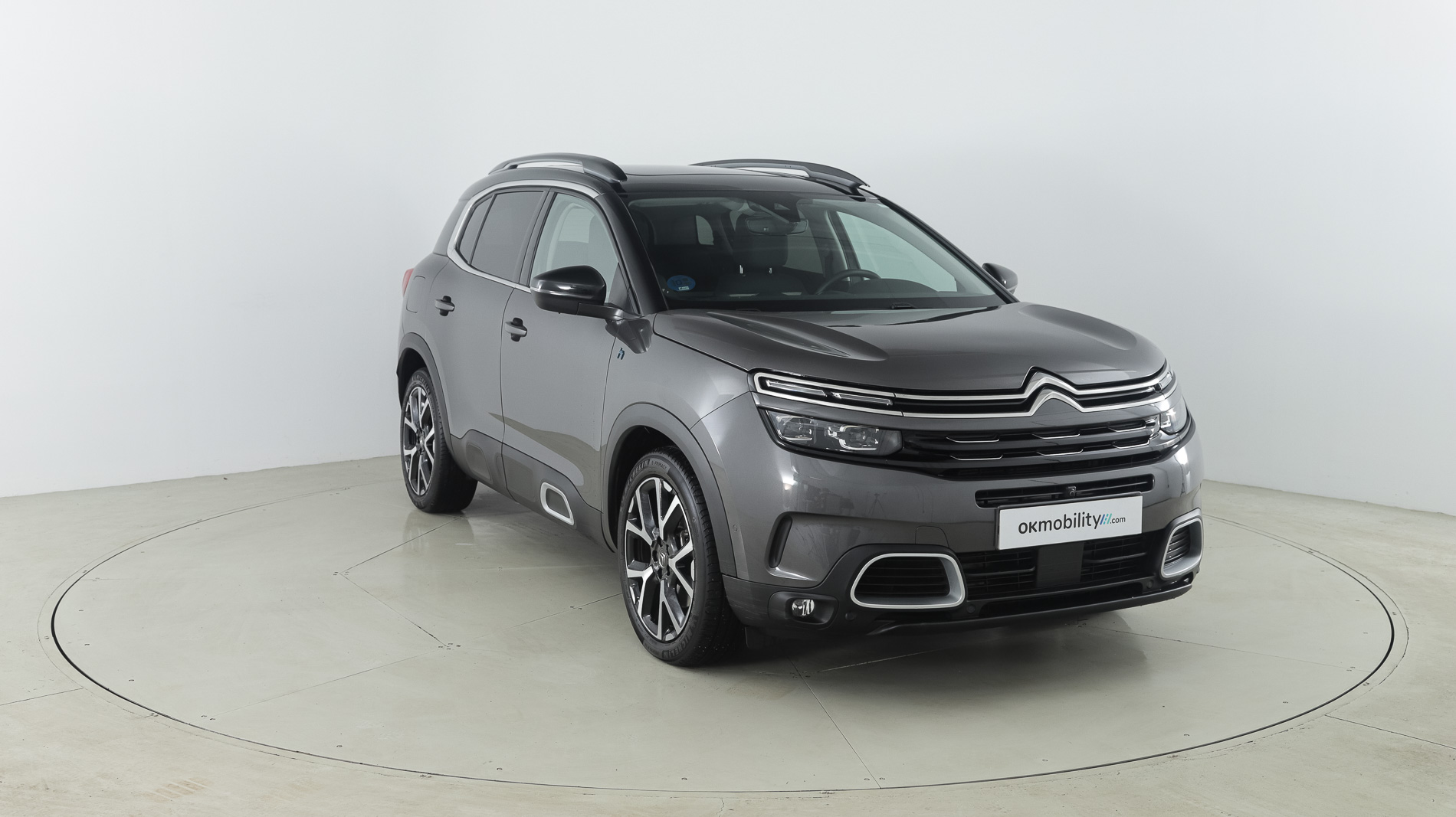 citroen c5 aircross shine 1.6 PURETECH HYBRID 225 E-EAT 2022 gris acier / negro 3