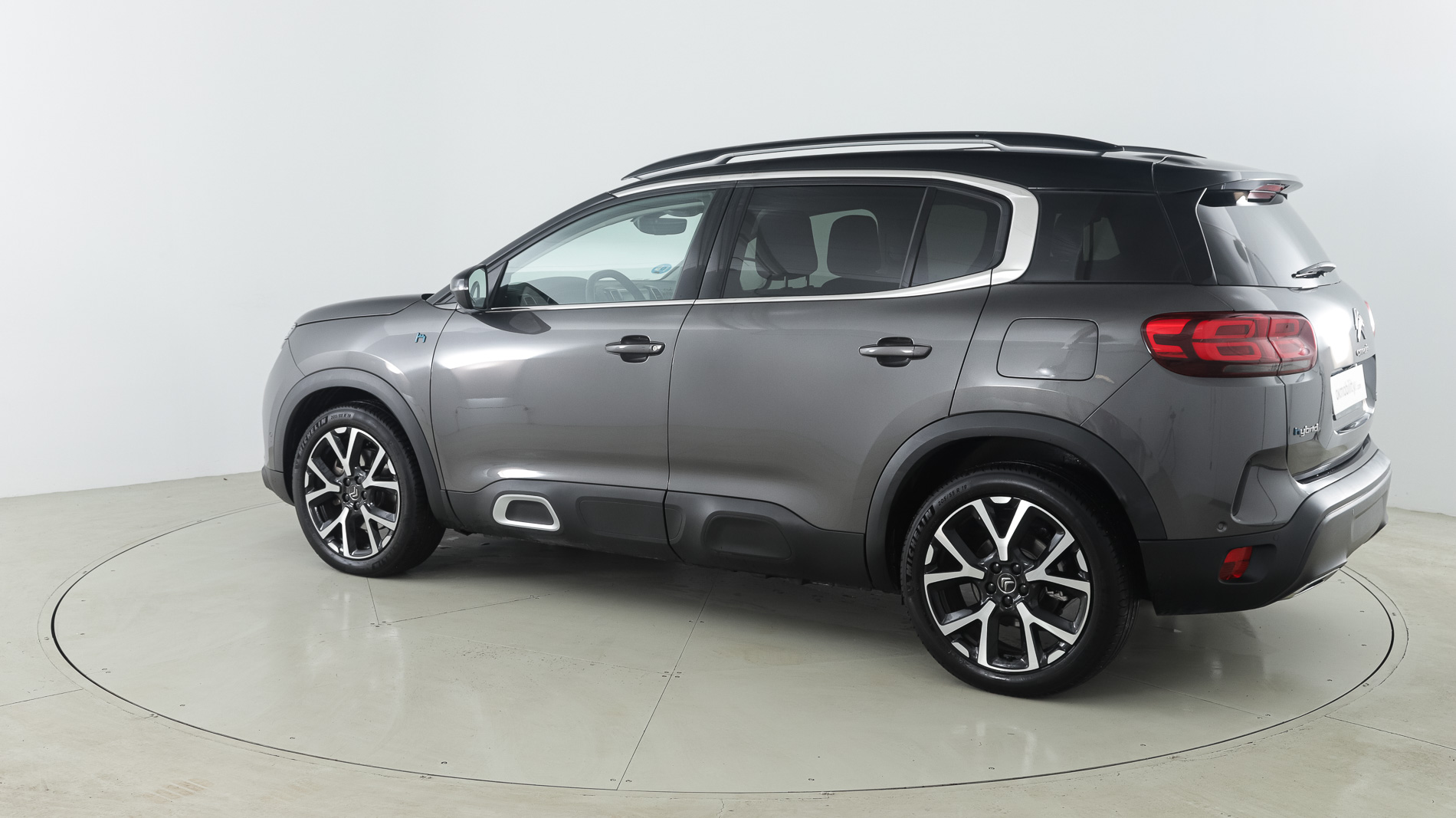 citroen c5 aircross shine 1.6 PURETECH HYBRID 225 E-EAT 2022 gris acier / negro 9