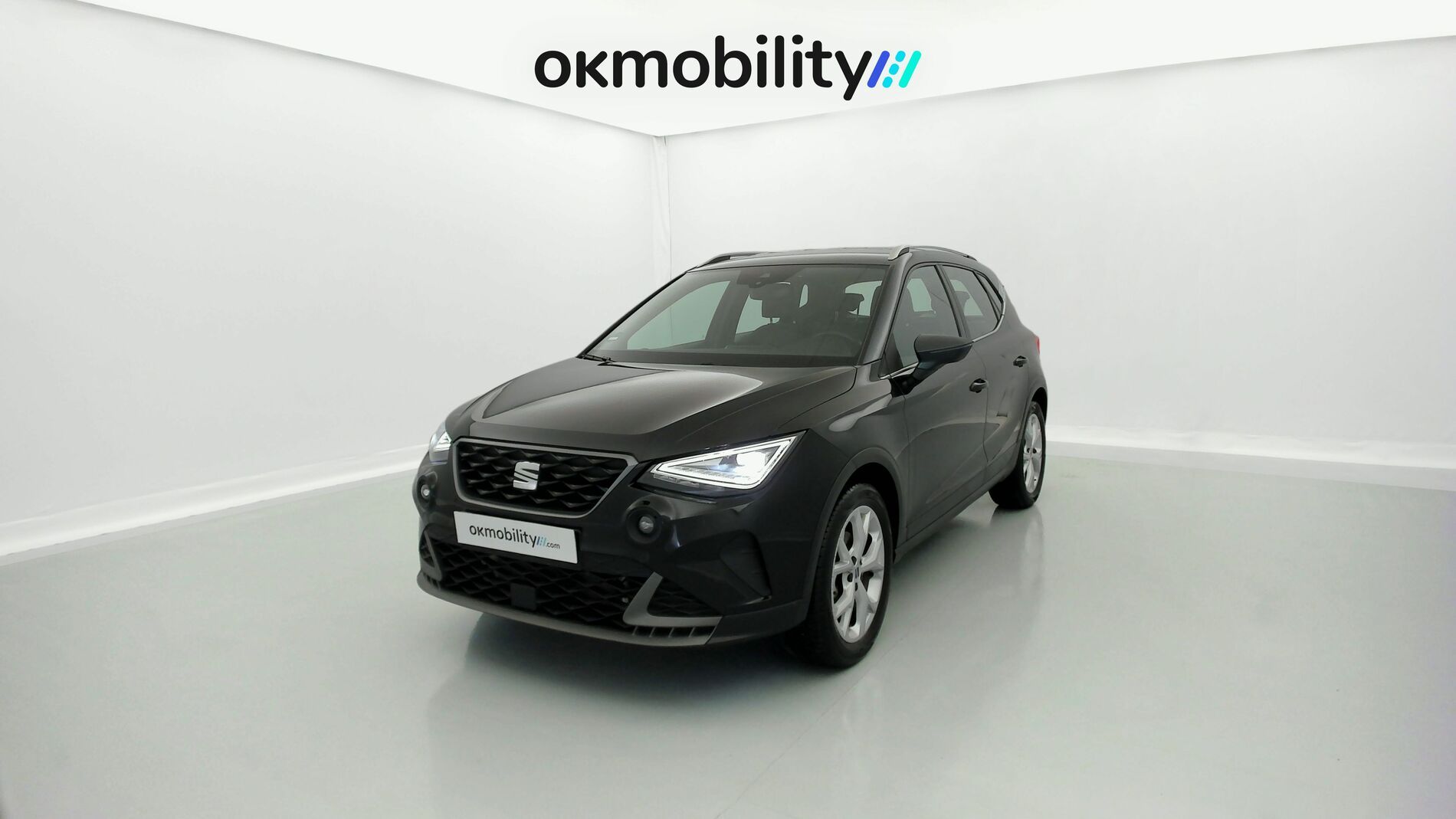seat arona fr 1.0 TSI 110 2023 midnight schwarz metallic / magnetic grau metallic 1