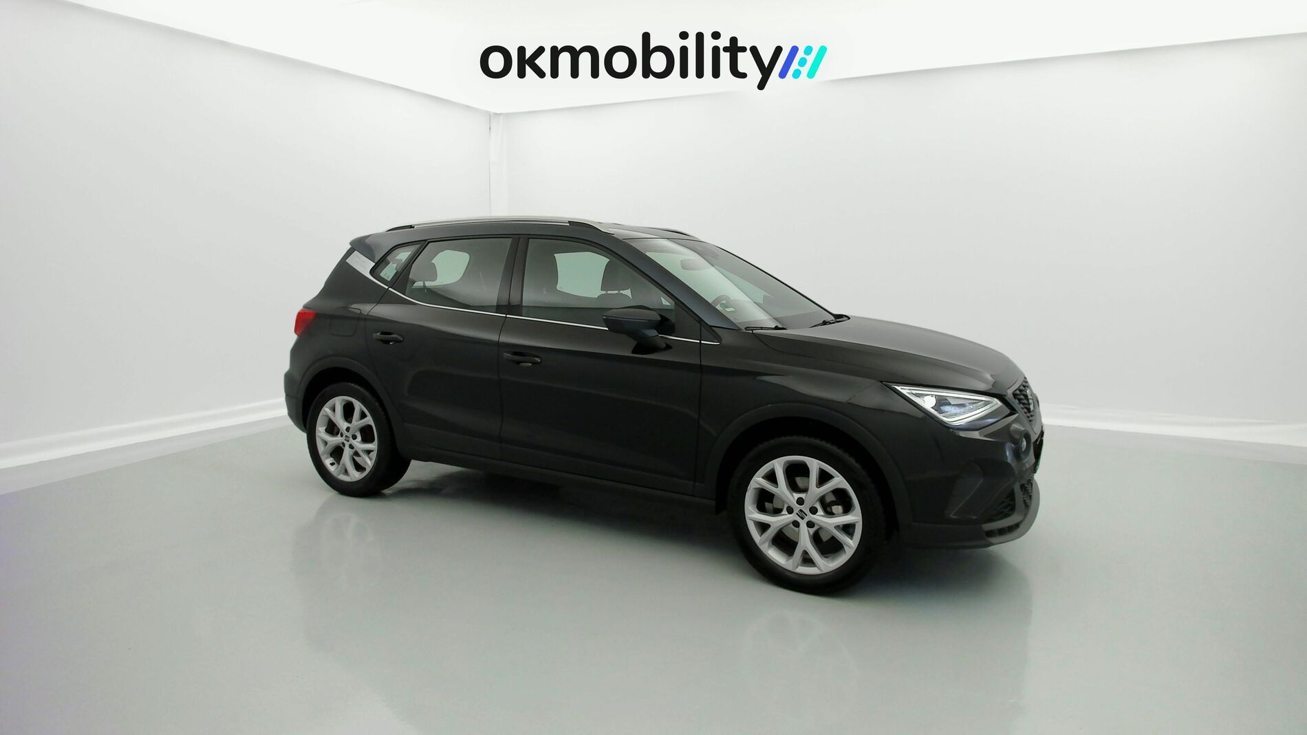 seat arona fr 1.0 TSI 110 2023 midnight schwarz metallic / magnetic grau metallic 2