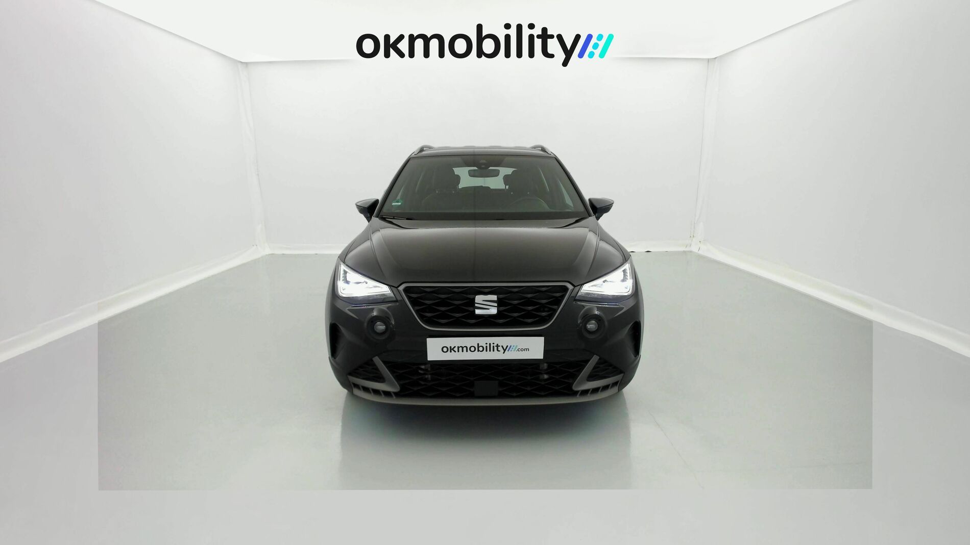 seat arona fr 1.0 TSI 110 2023 midnight schwarz metallic / magnetic grau metallic 4
