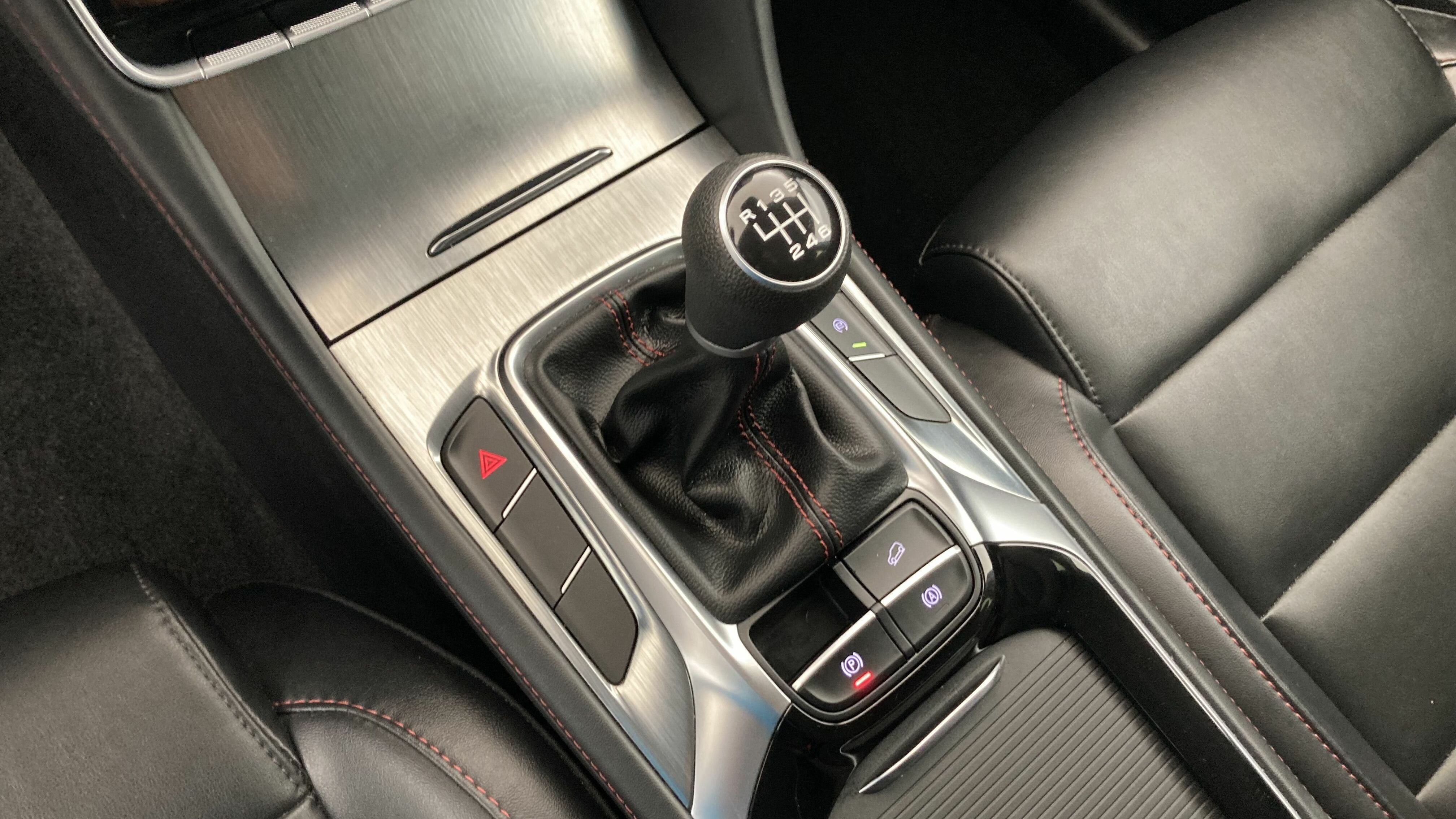 mg hs comfort 1.5 T-GDI 162 2023 pebble black - pbc 19