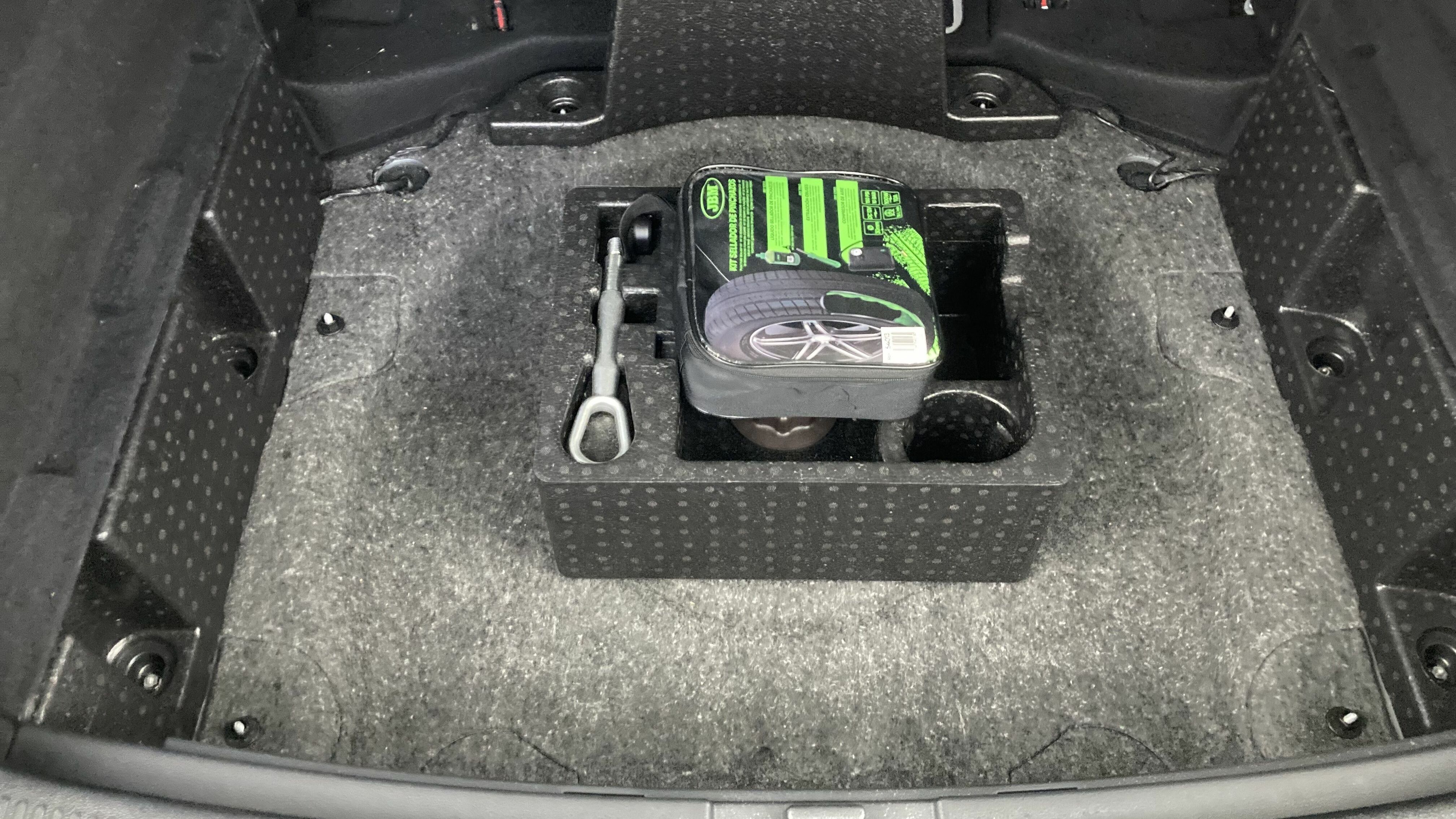 mg hs luxury 1.5 T-GDI 162 AT 2023 medal silver - ssa 23