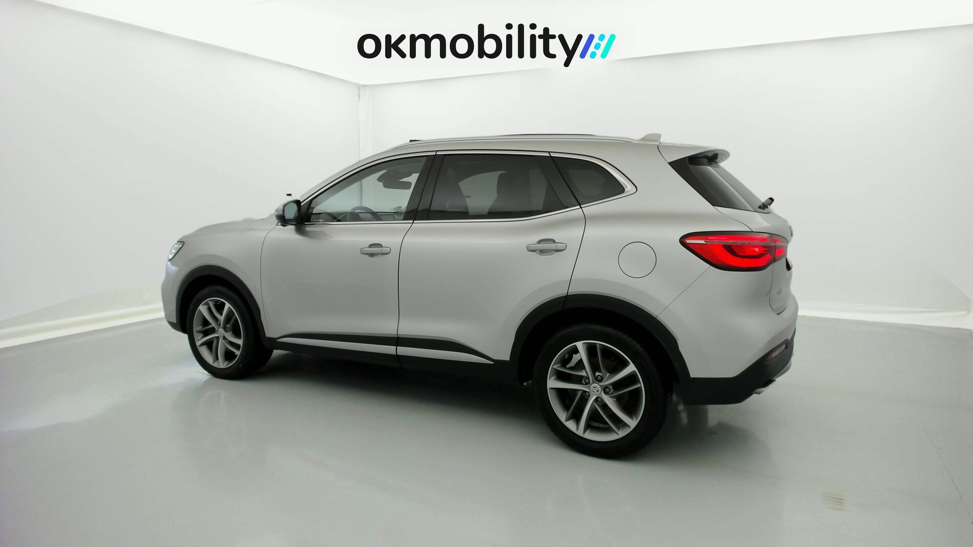 mg hs luxury 1.5 T-GDI 162 AT 2023 medal silver - ssa 8