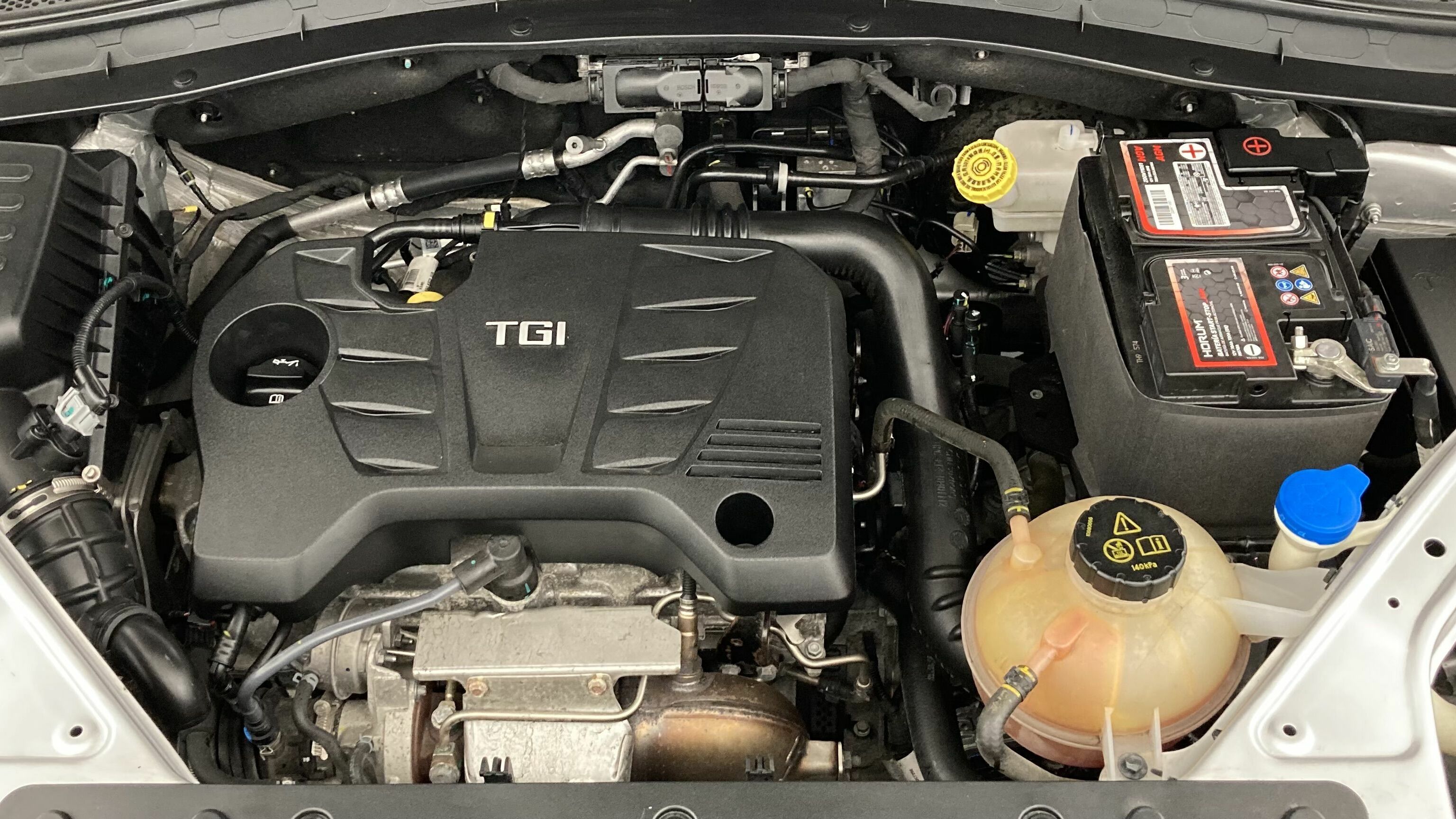 mg hs luxury 1.5 T-GDI 162 AT 2023 medal silver - ssa 25