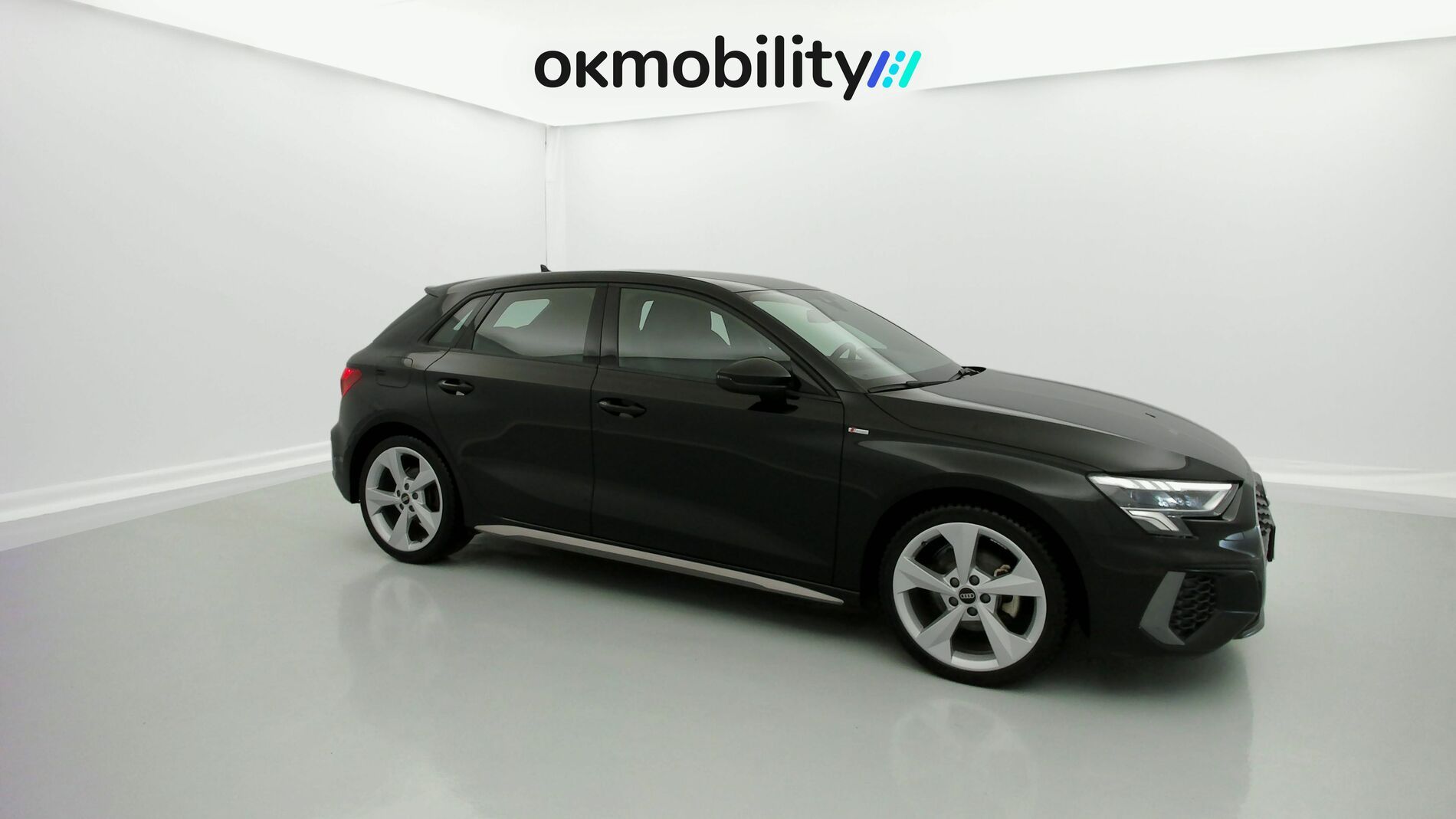 audi a3 sportback s line 35 TDI 150 STRONIC 2023 mythosschwarz metallic 2
