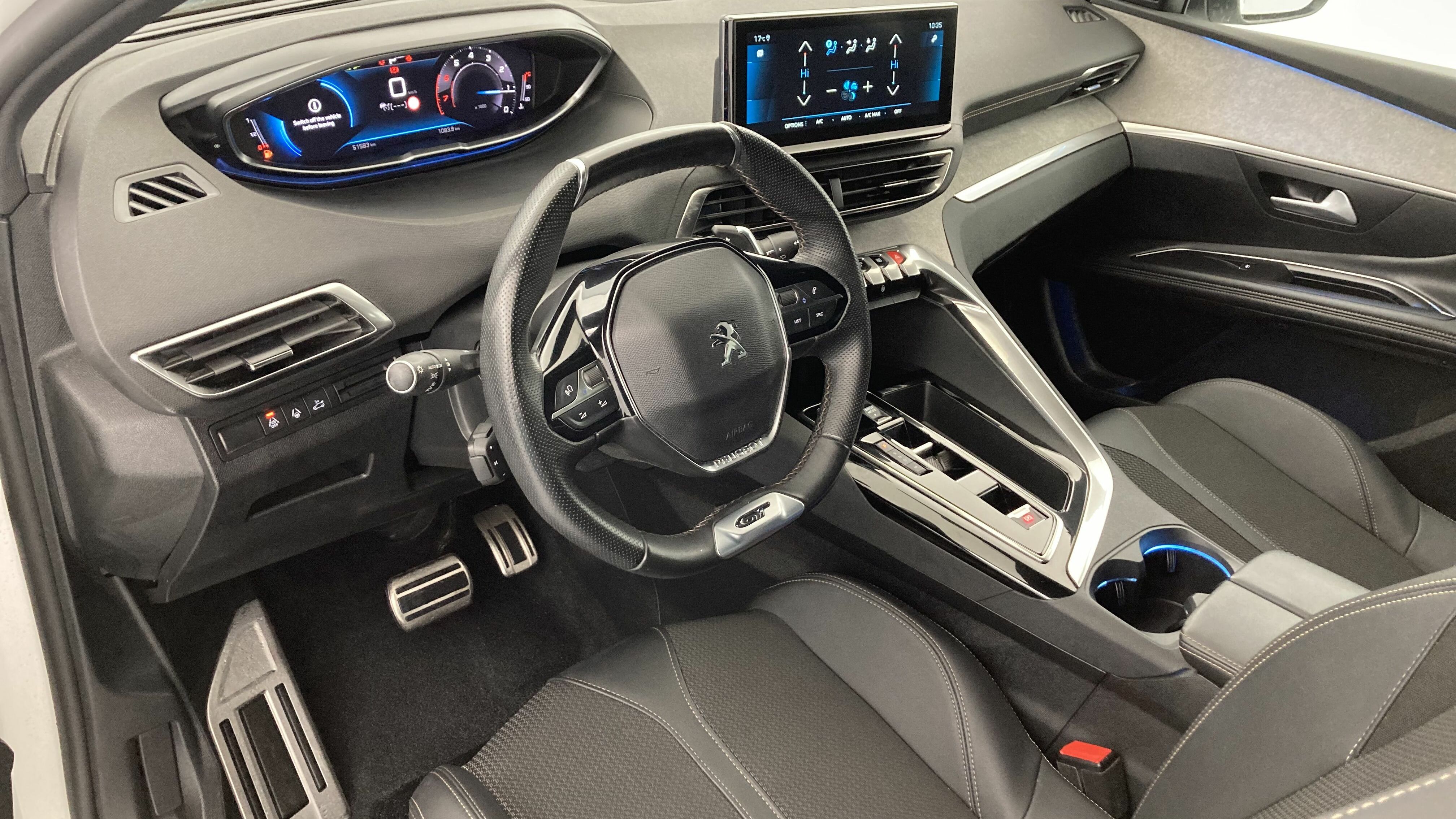 peugeot 3008 gt 1.2 PURETECH 130 EAT 2023 blanco nacarado 12