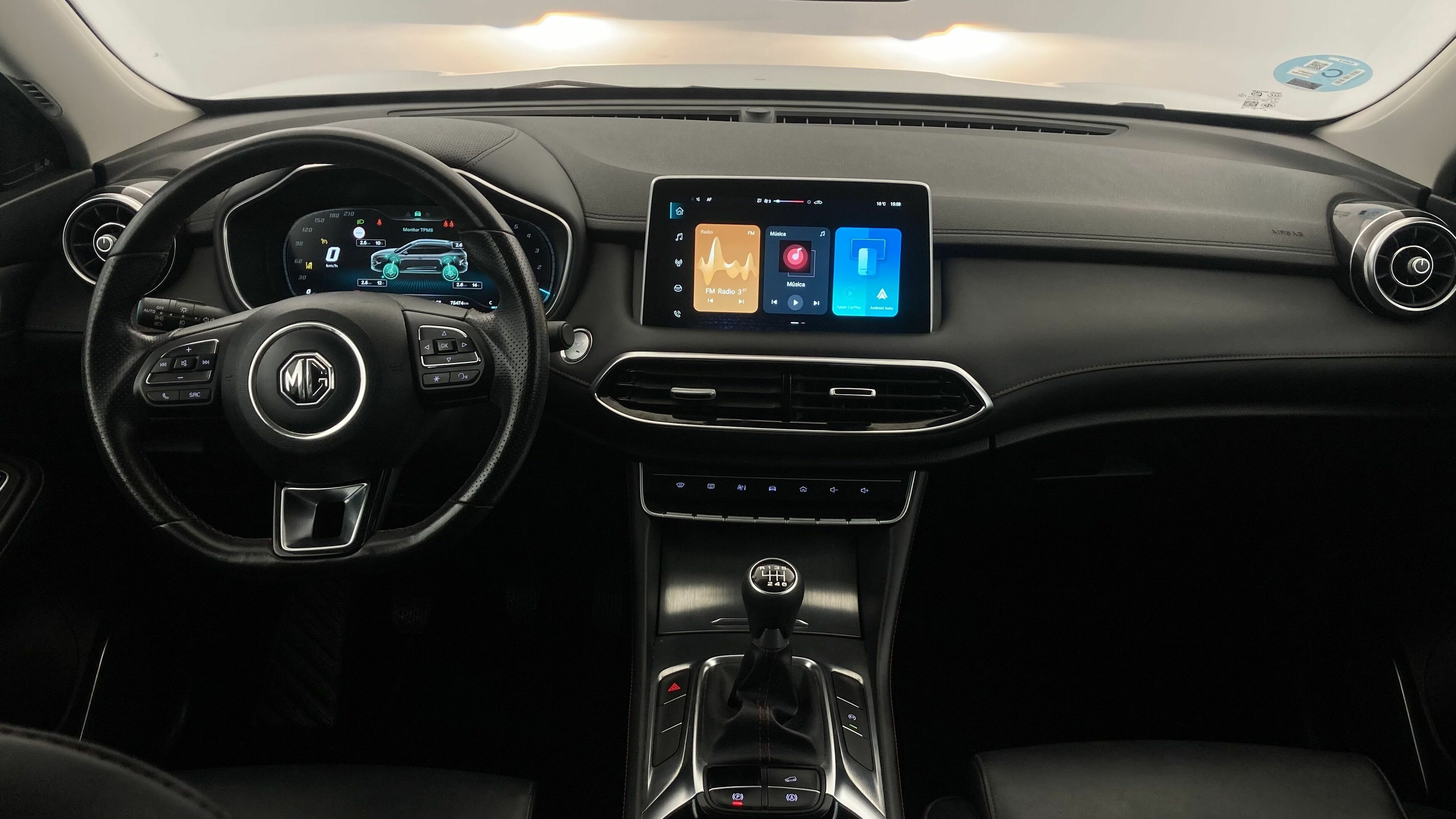 mg hs comfort 1.5 T-GDI 162 2023 dover white 17