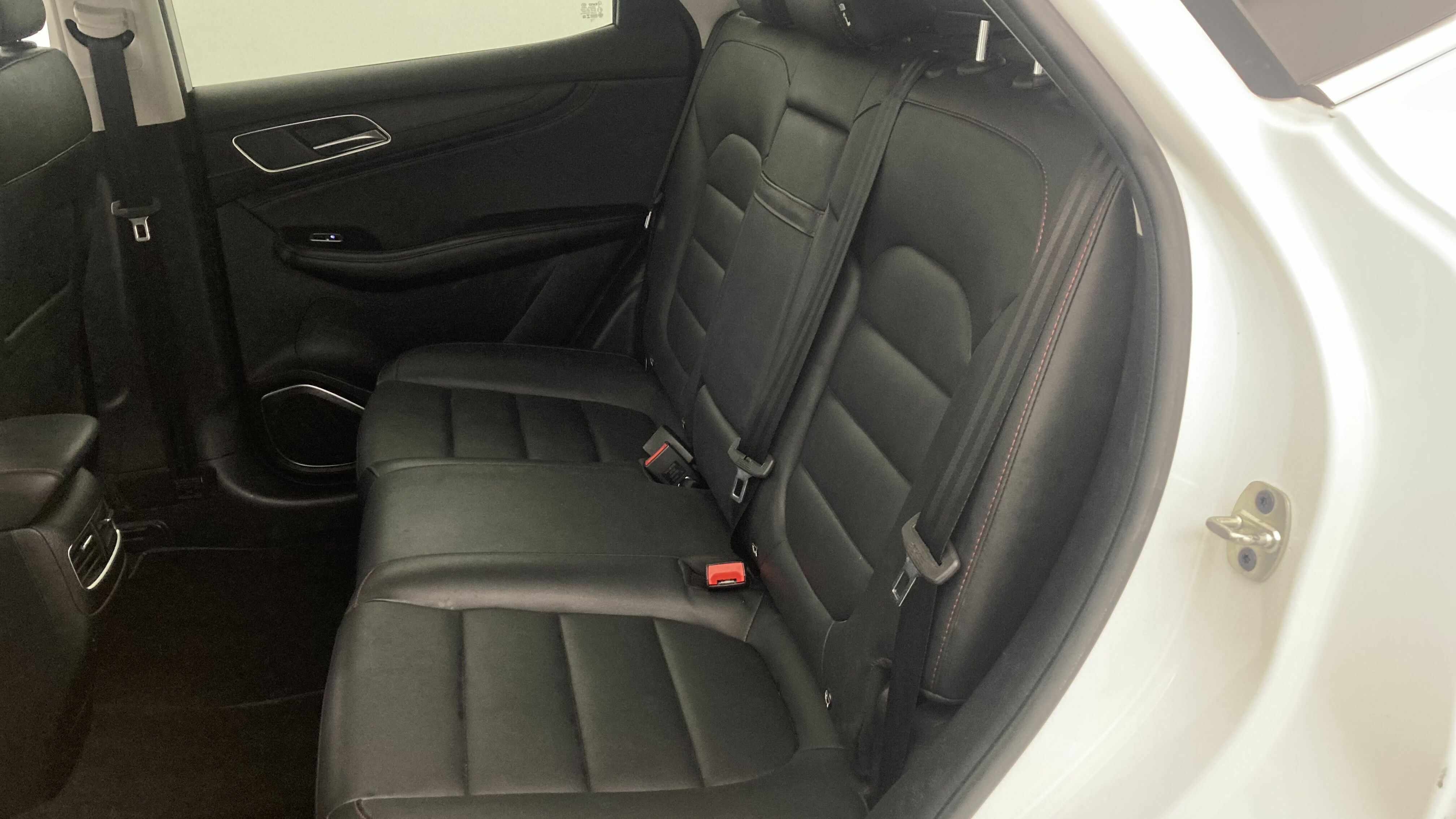 mg hs comfort 1.5 T-GDI 162 2023 dover white 22