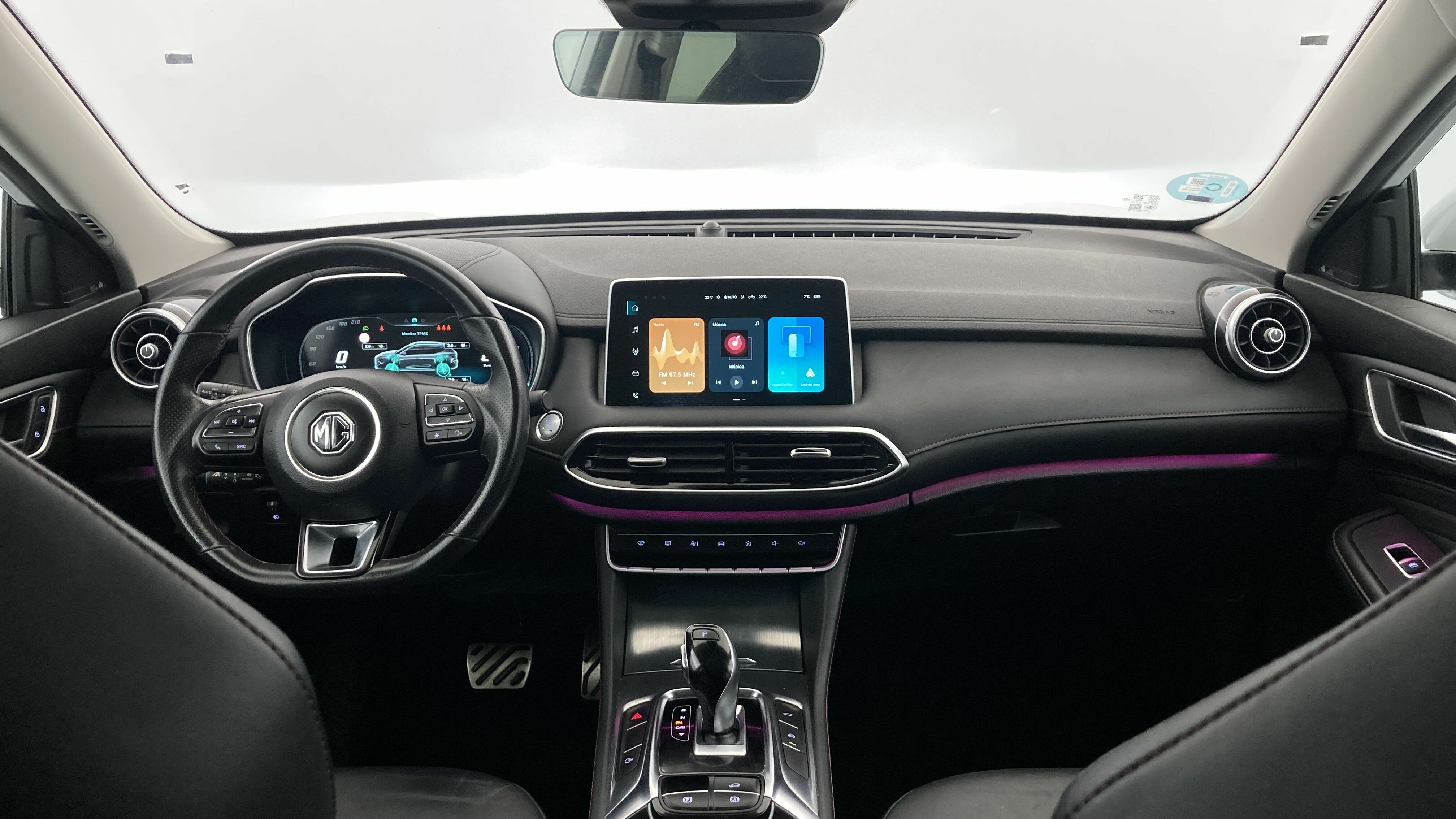 mg hs luxury 1.5 T-GDI 162 AT 2023 white 15