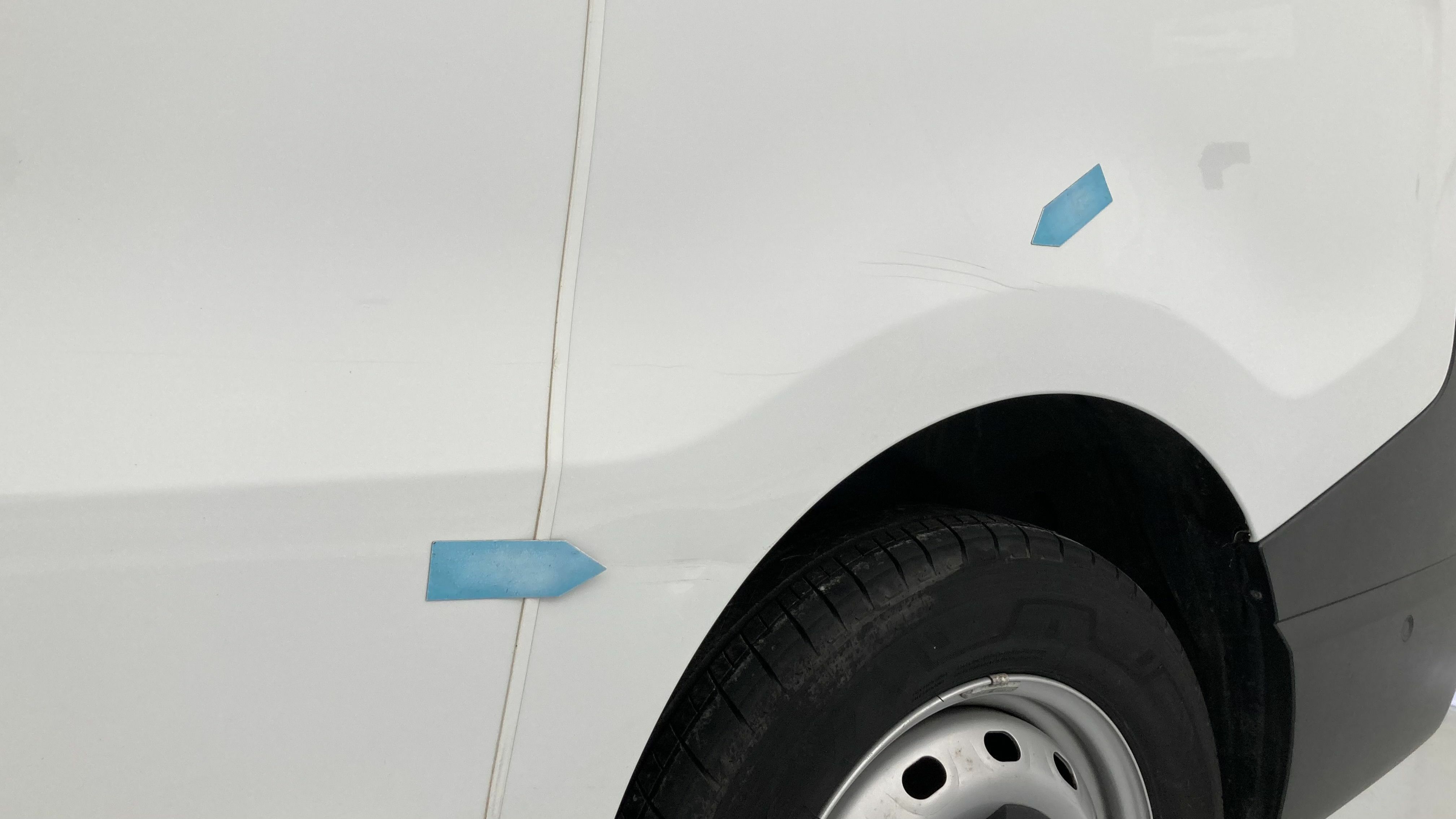 renault trafic furgon l1h1 2.0 BLUEDCI 130 2023 blanco glaciar 27