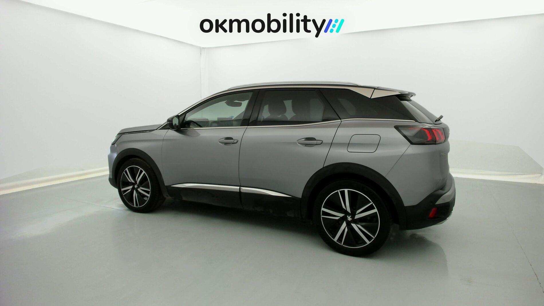 peugeot 3008 gt pack 1.6 HYBRID 300 EAT PHEV 2022 gris artense / negro 7