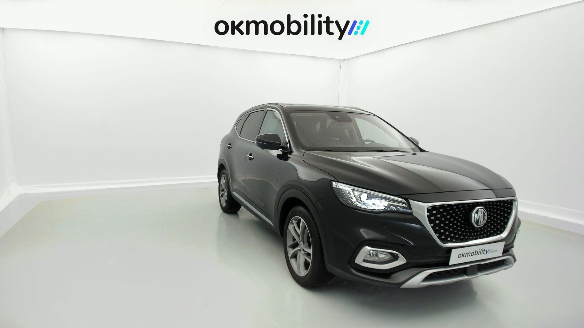 mg hs luxury 1.5 T-GDI 162 AT 2023 black 3