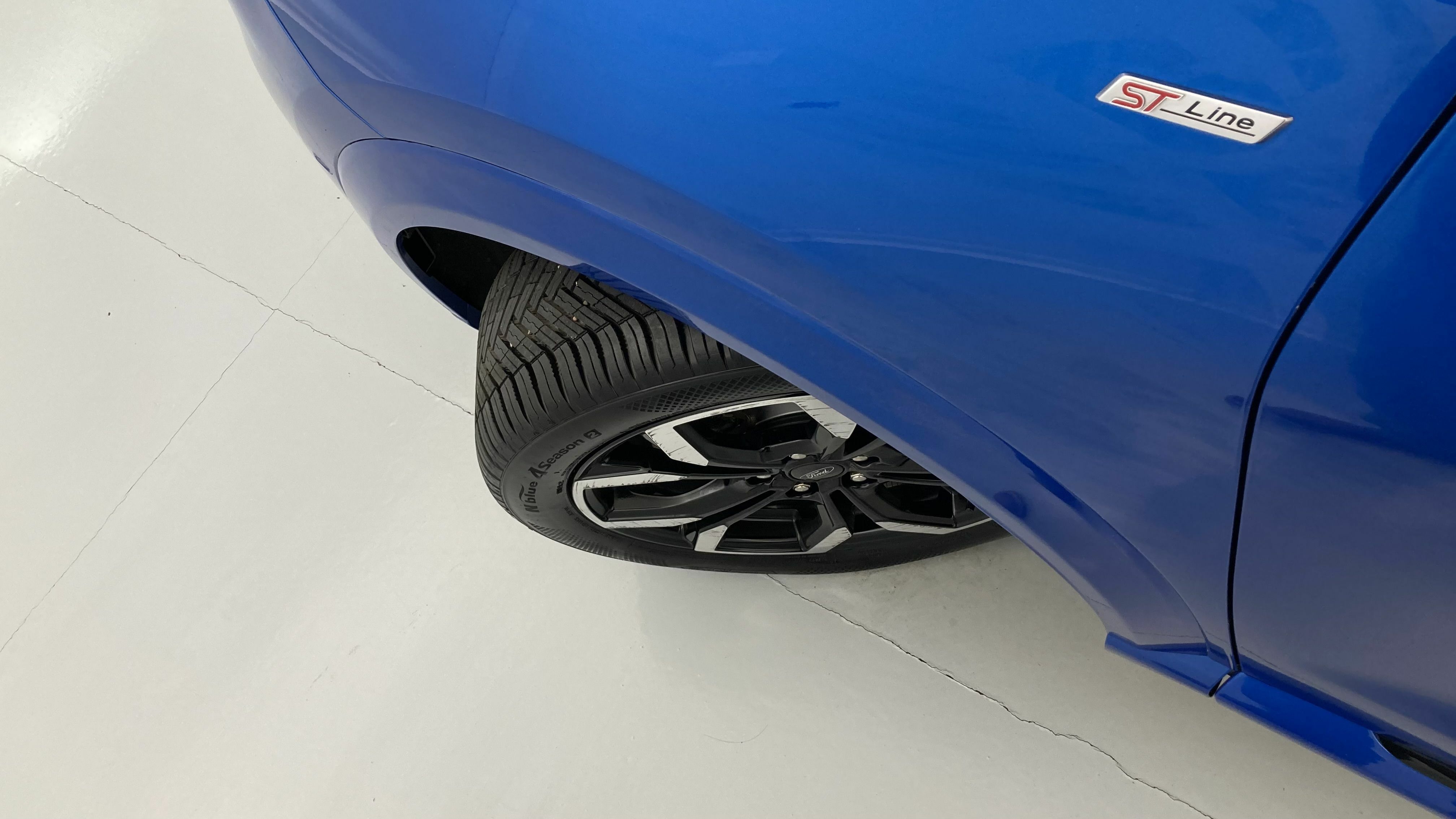 ford puma st-line x 1.0 ECOBOOST 125 MHEV 2024 azul desert island 28