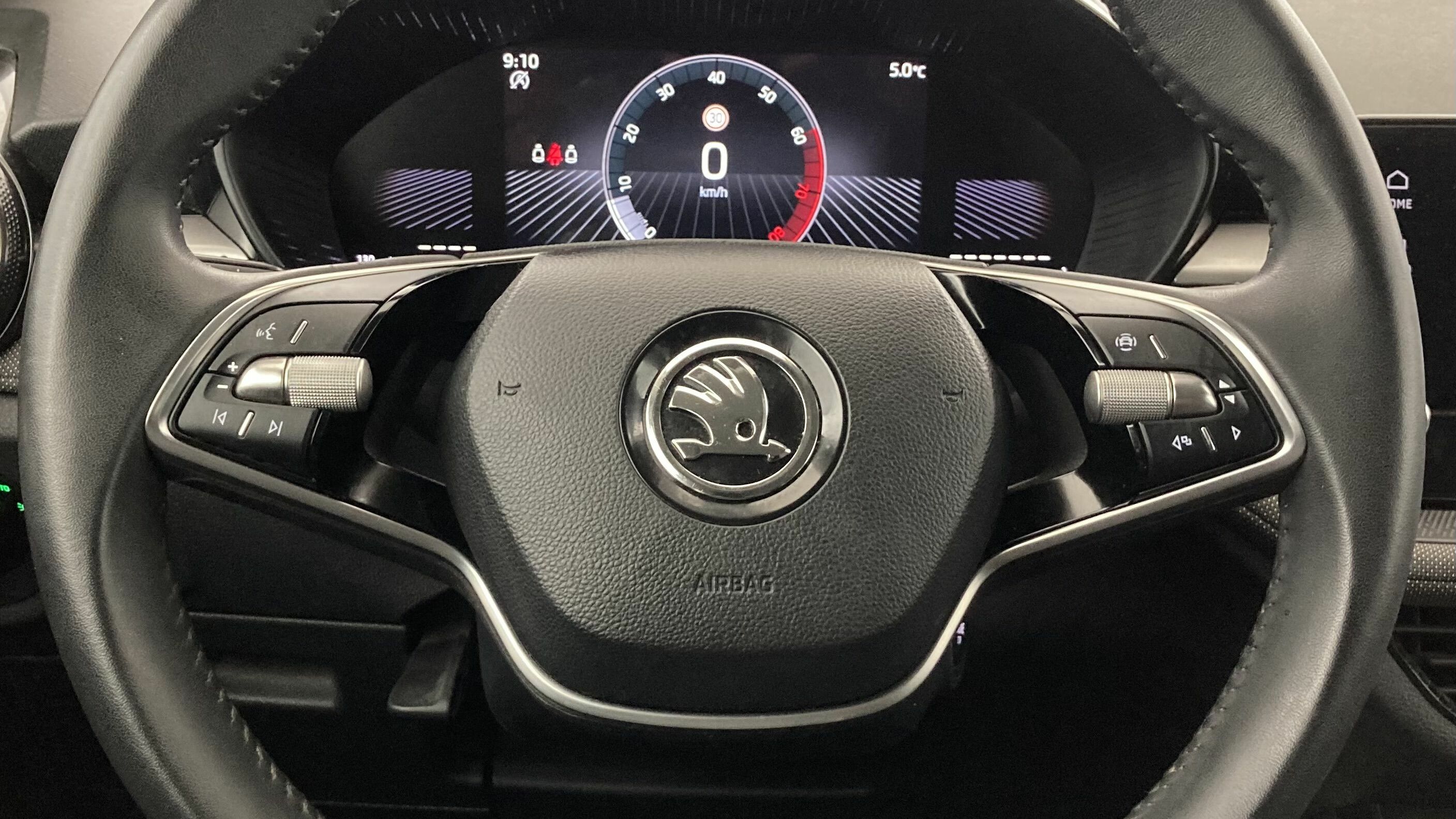 skoda fabia selection 1.0 MPI 80 2024 blanco candy 16