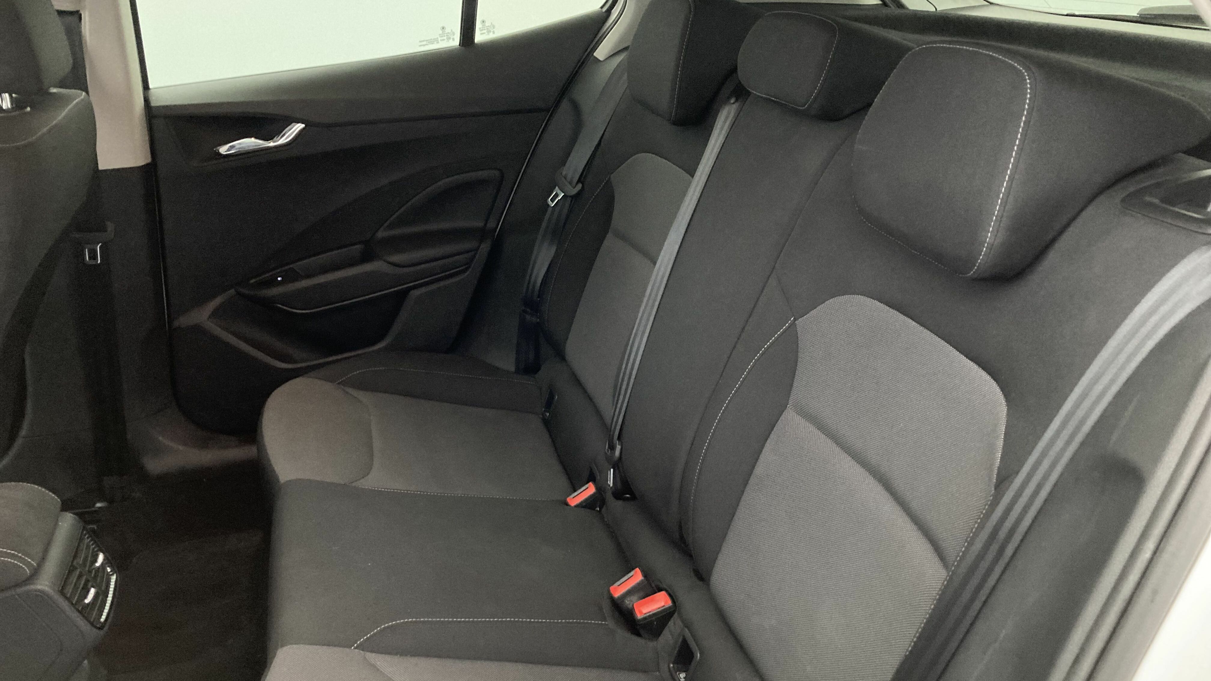 skoda fabia selection 1.0 MPI 80 2024 blanco candy 20