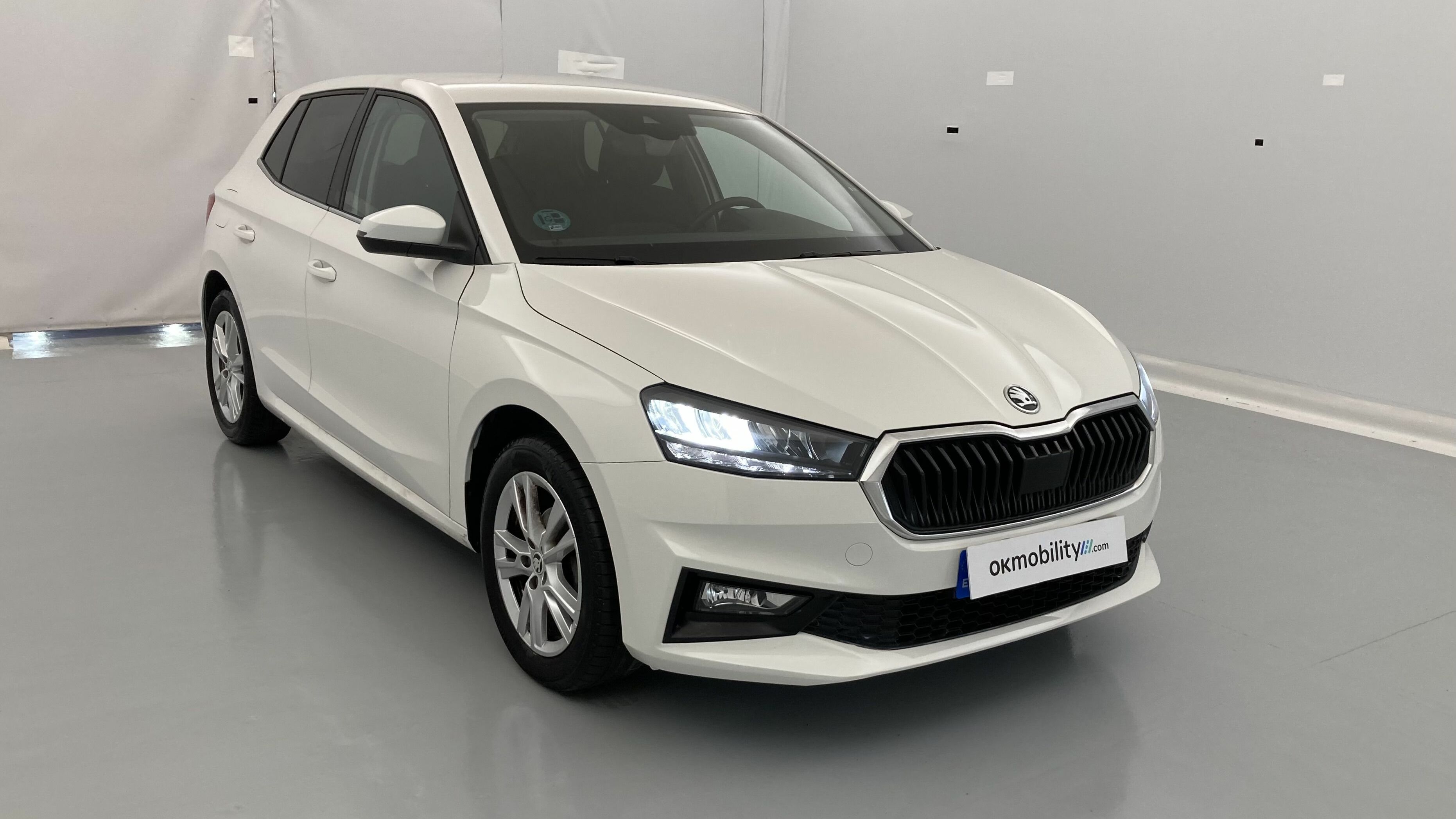 skoda fabia selection 1.0 MPI 80 2024 blanco candy 22