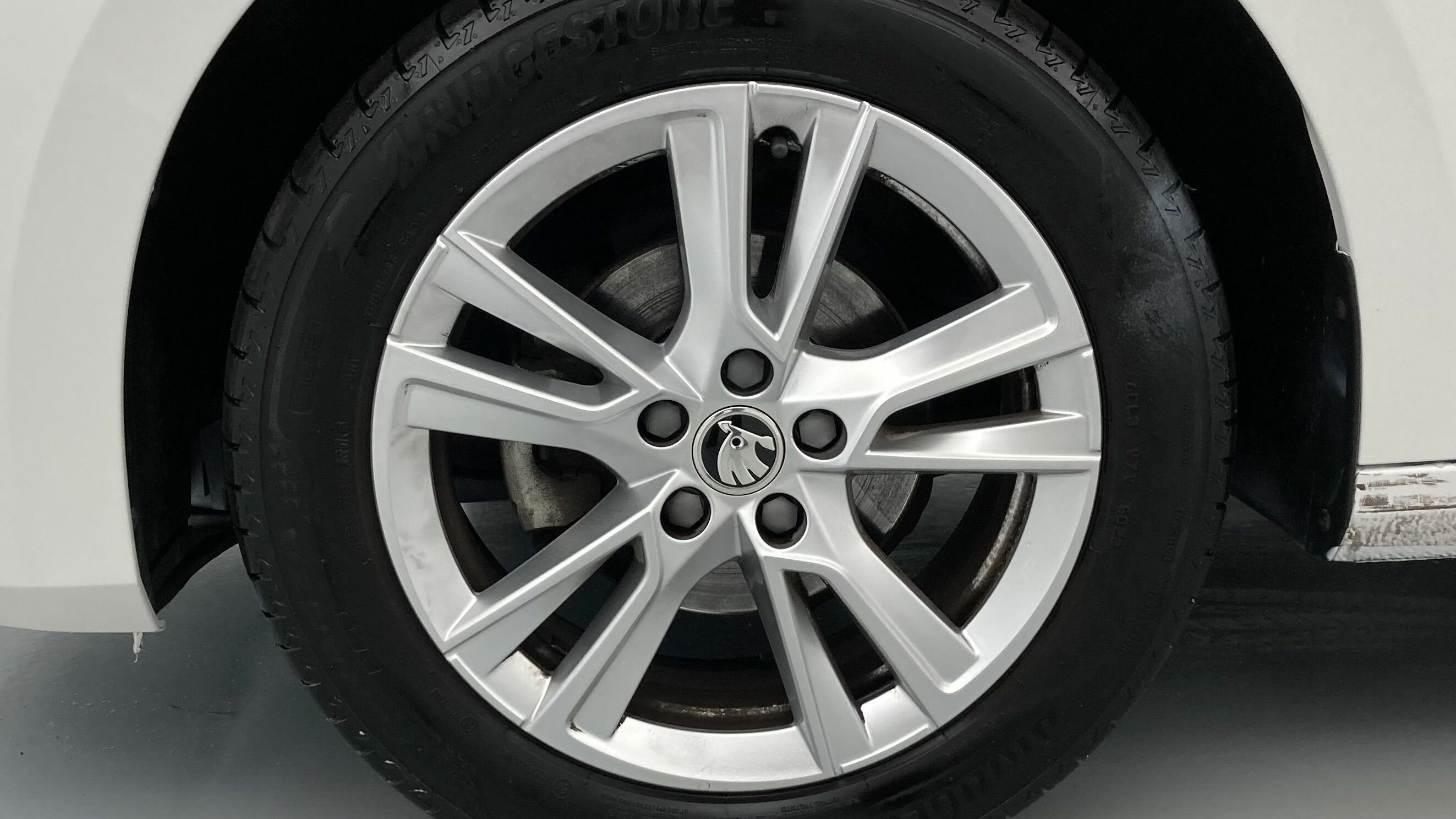 skoda fabia selection 1.0 MPI 80 2024 blanco candy 26