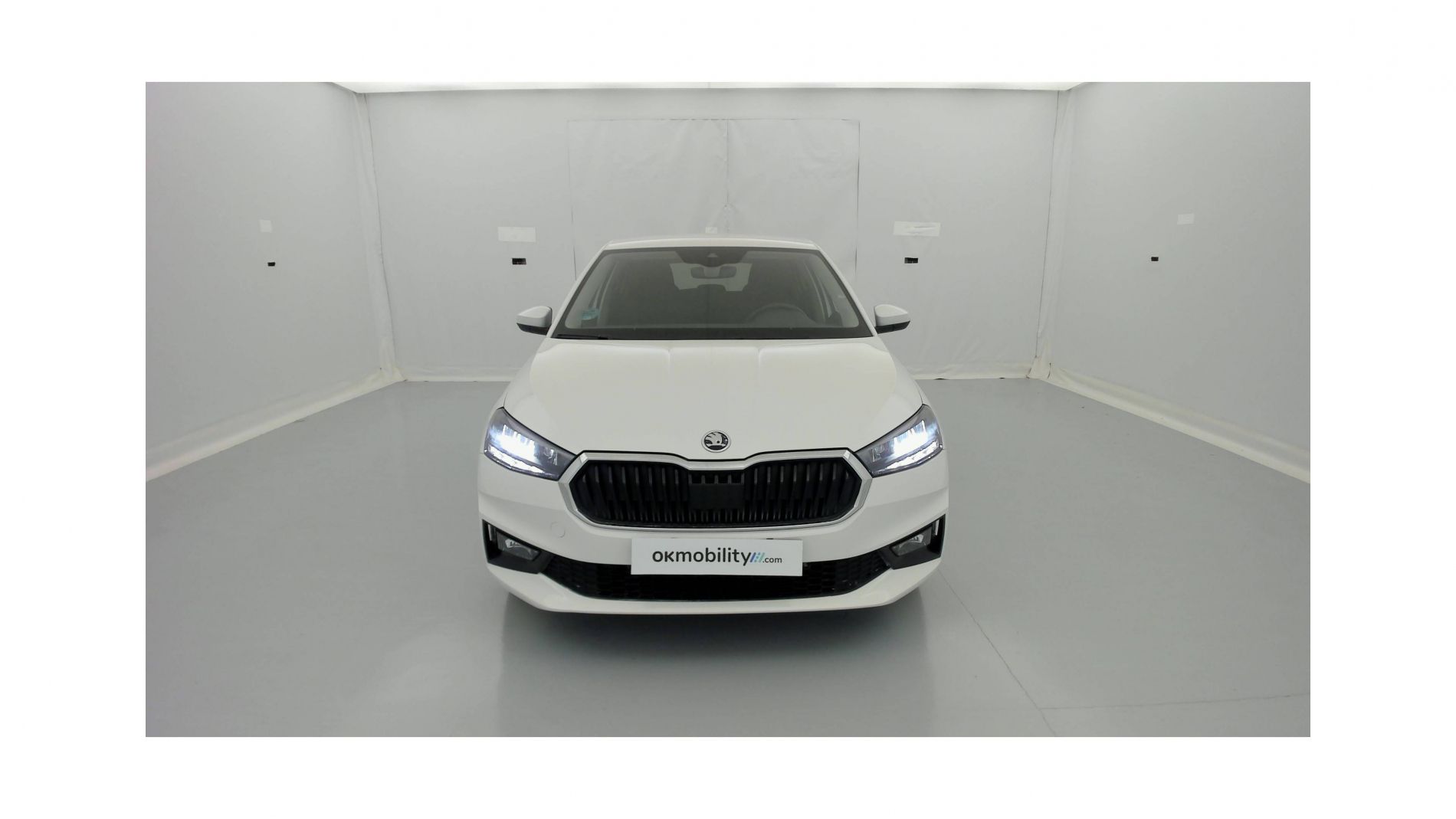 skoda fabia selection 1.0 MPI 80 2024 blanco candy 3
