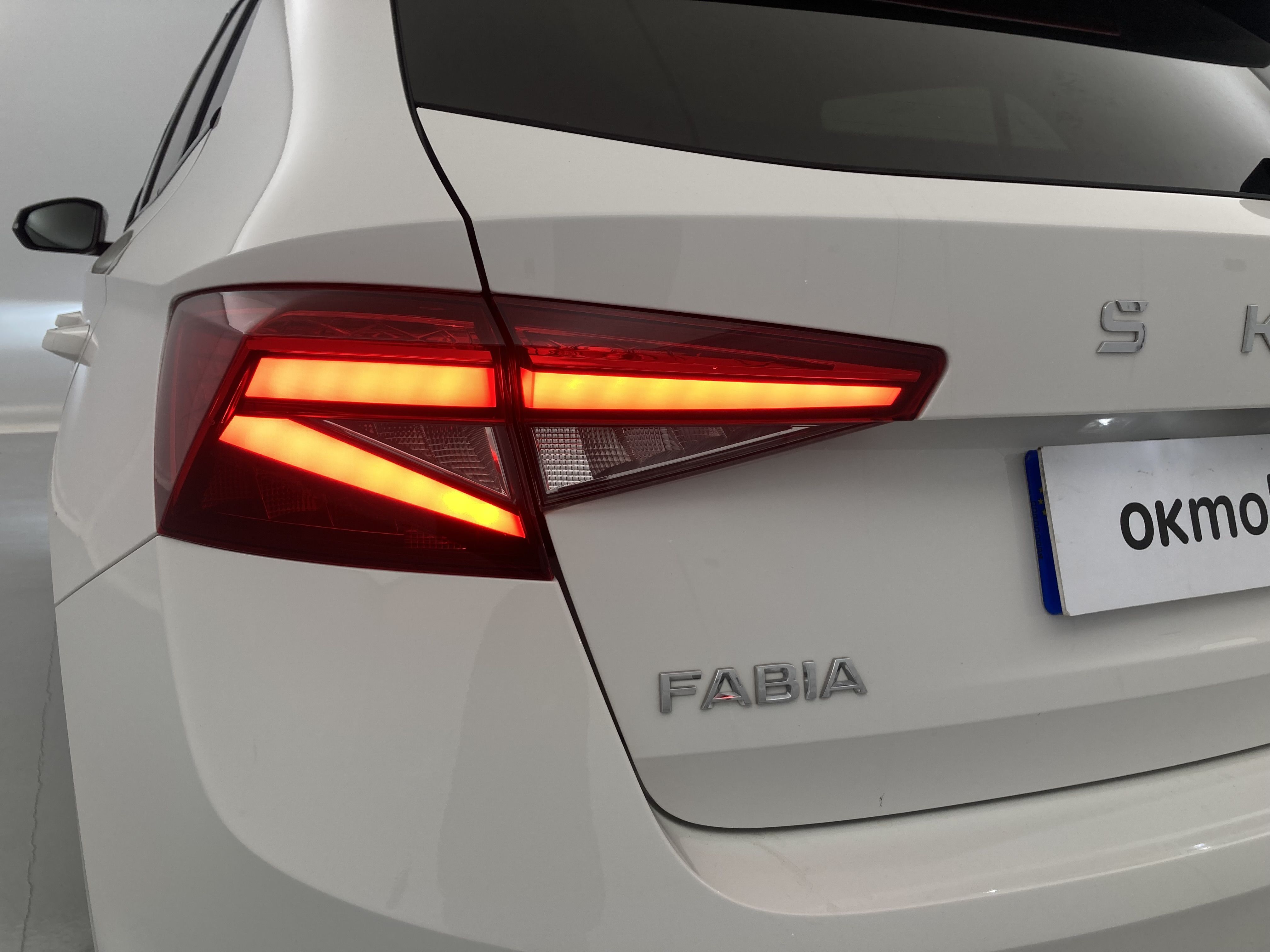 skoda fabia selection 1.0 MPI 80 2024 blanco candy 15