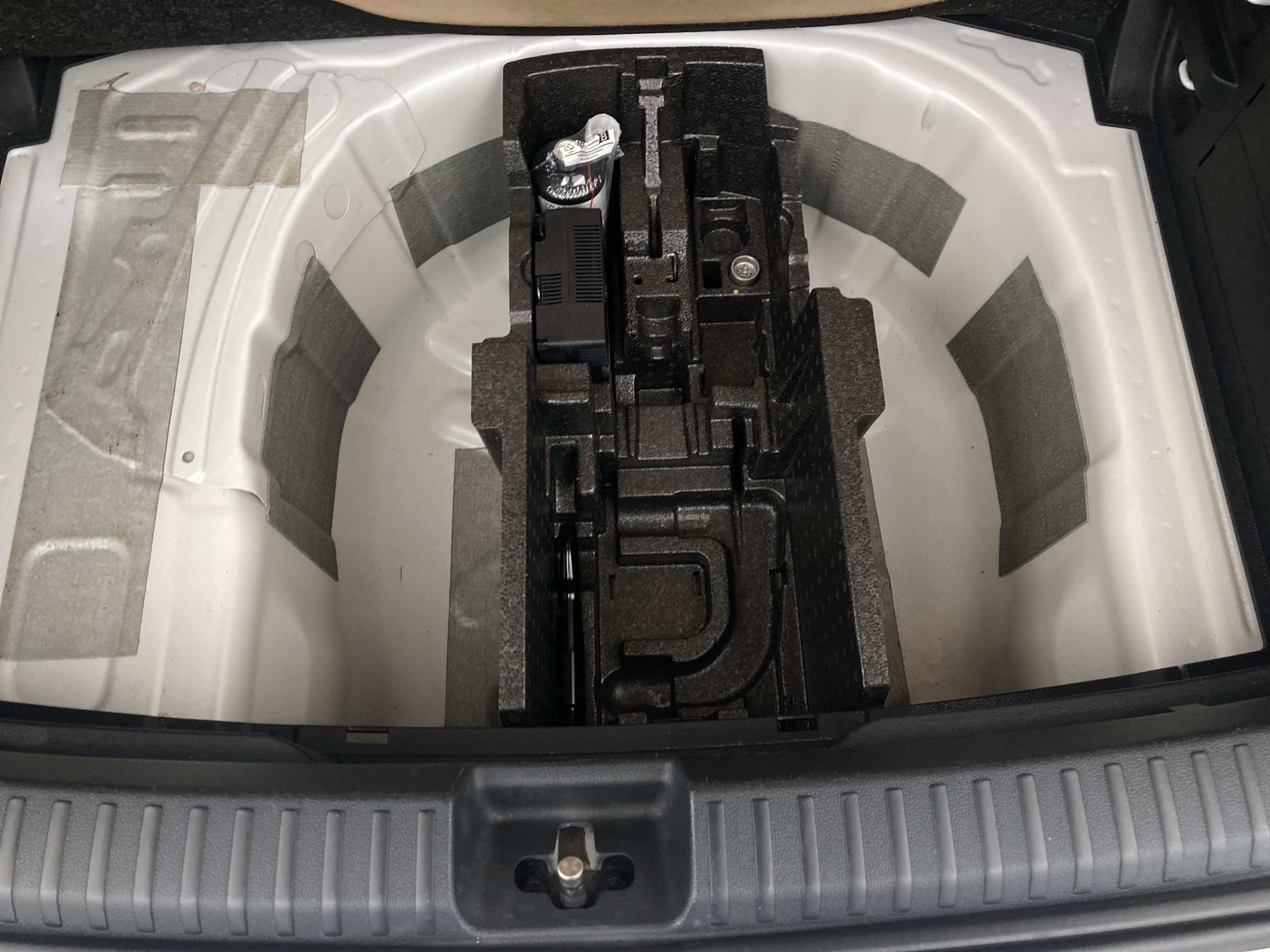 skoda fabia selection 1.0 MPI 80 2024 blanco candy 24