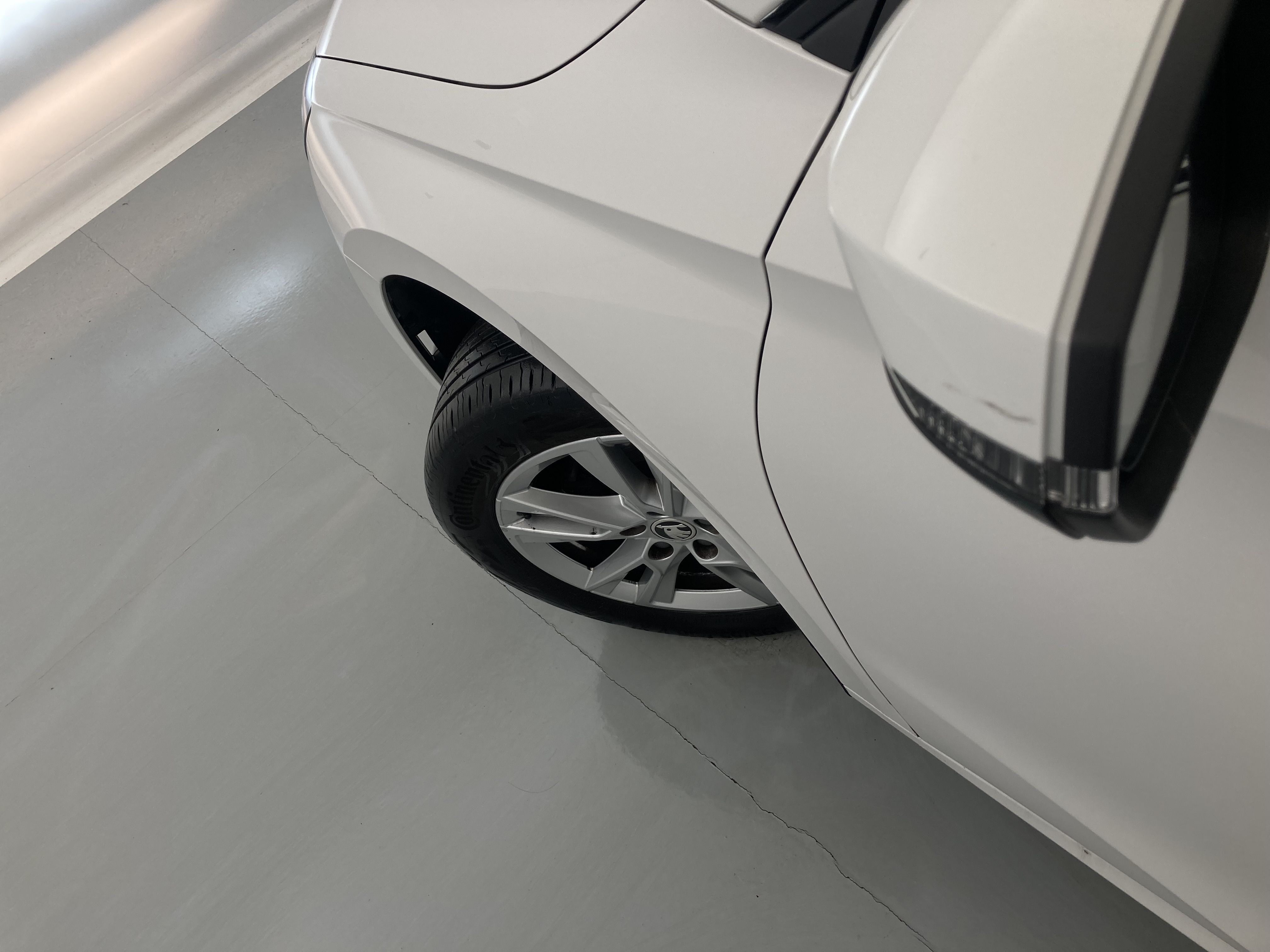 skoda fabia selection 1.0 MPI 80 2024 blanco candy 30