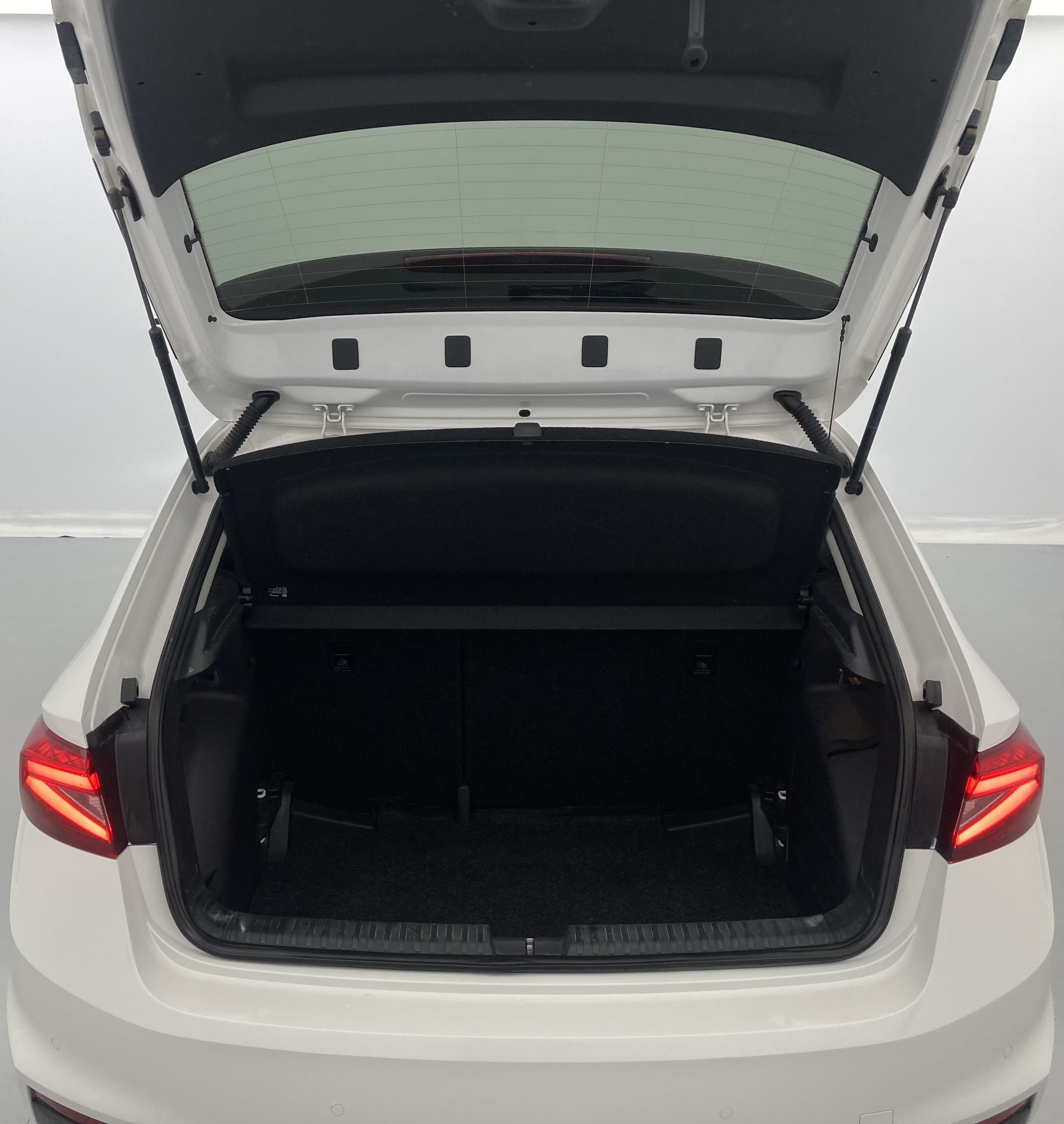 skoda fabia selection 1.0 MPI 80 2024 blanco candy 22