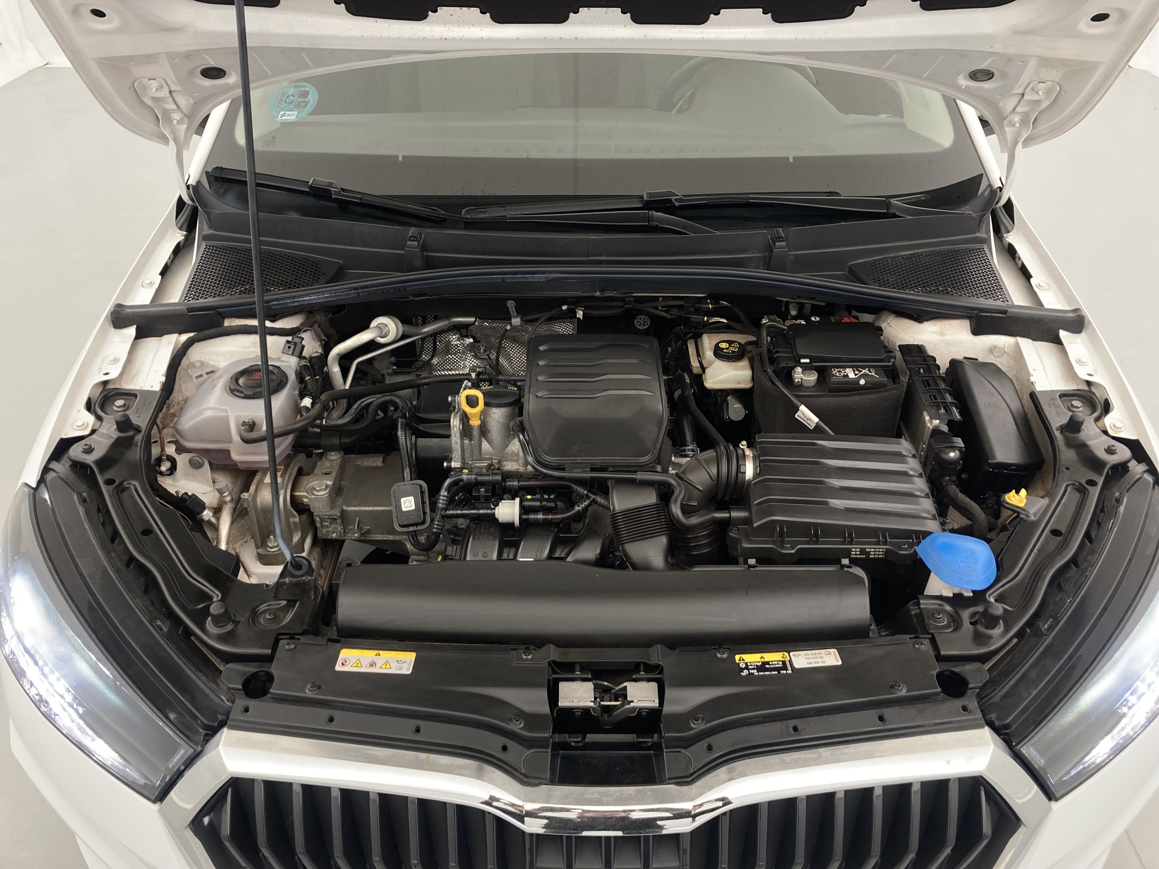 skoda fabia selection 1.0 MPI 80 2024 blanco candy 23