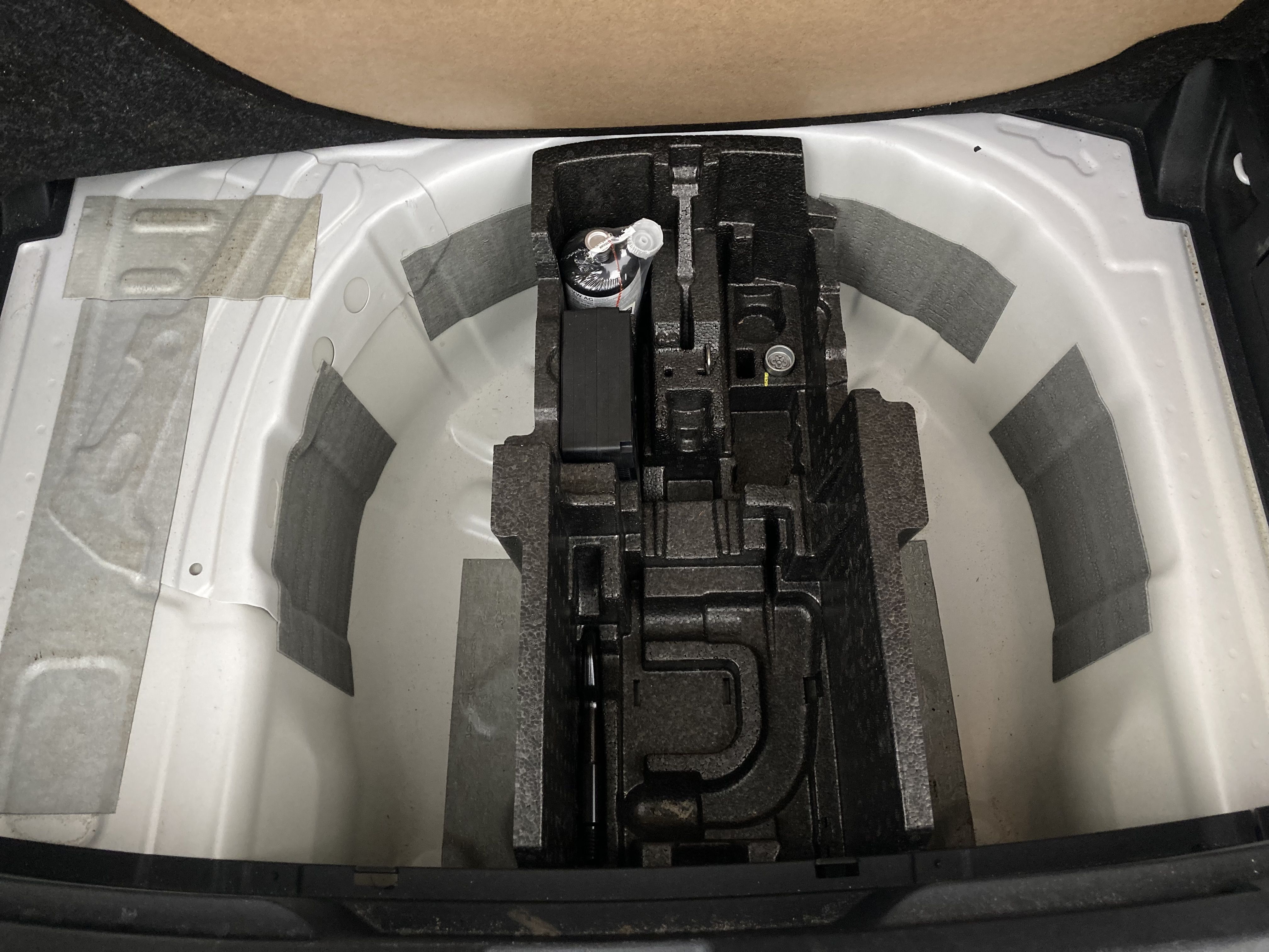 skoda fabia selection 1.0 MPI 80 2024 blanco candy 24