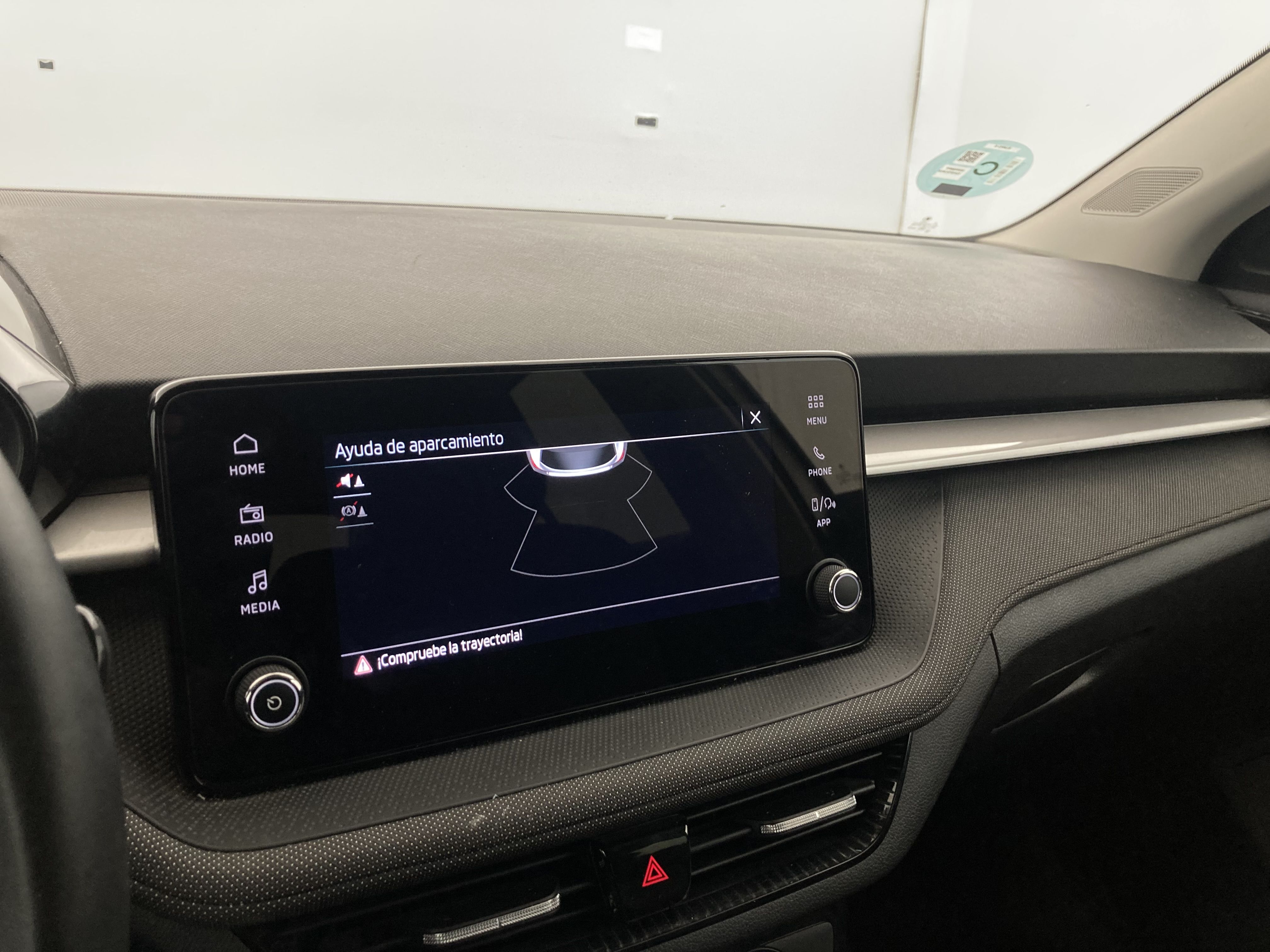 skoda fabia selection 1.0 MPI 80 2024 blanco candy 25