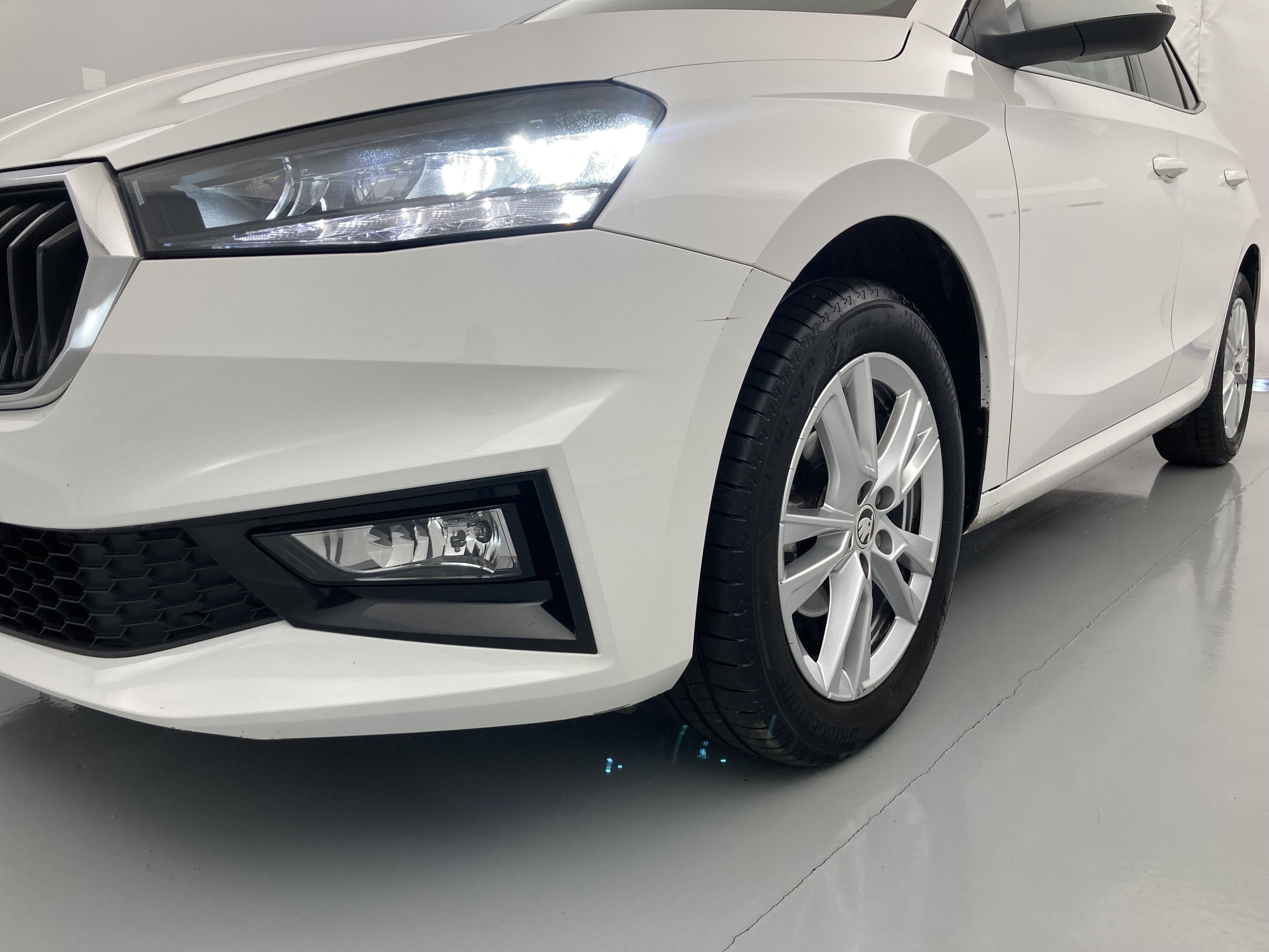 skoda fabia selection 1.0 MPI 80 2024 blanco candy 27