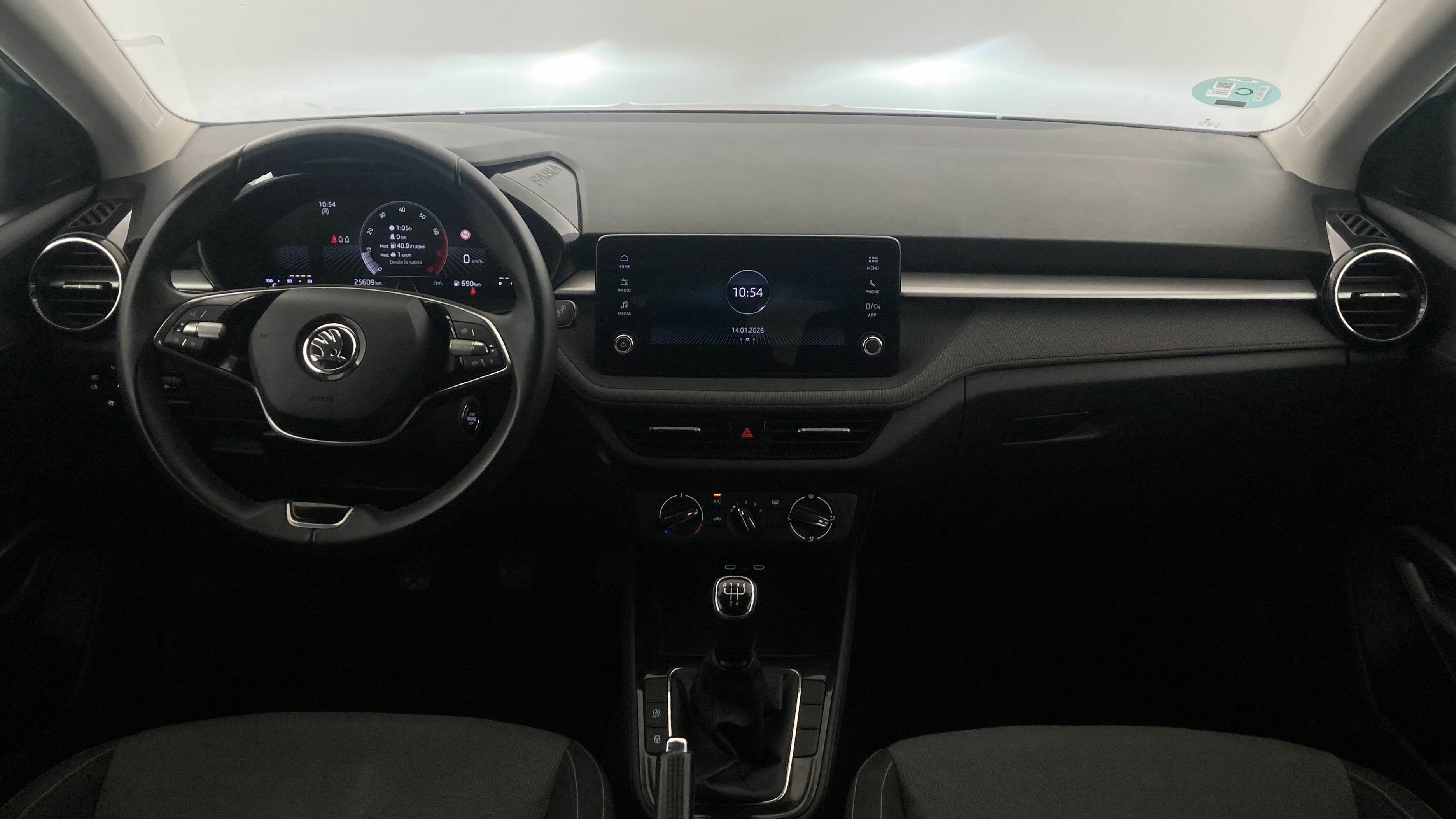 skoda fabia selection 1.0 MPI 80 2024 blanco candy 15