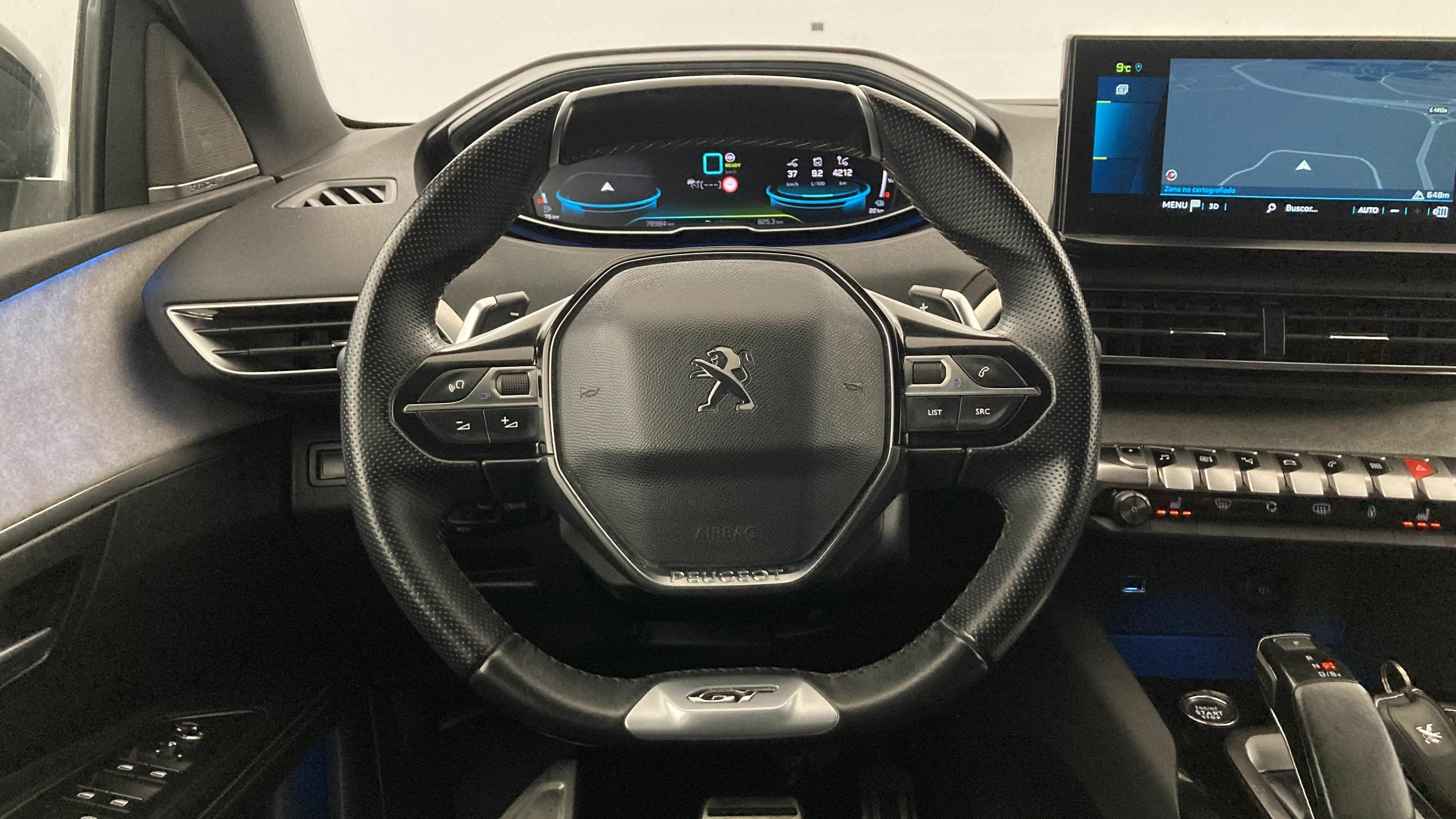 peugeot 3008 gt pack 1.6 HYBRID 300 EAT PHEV 2022 gris artense / negro 16