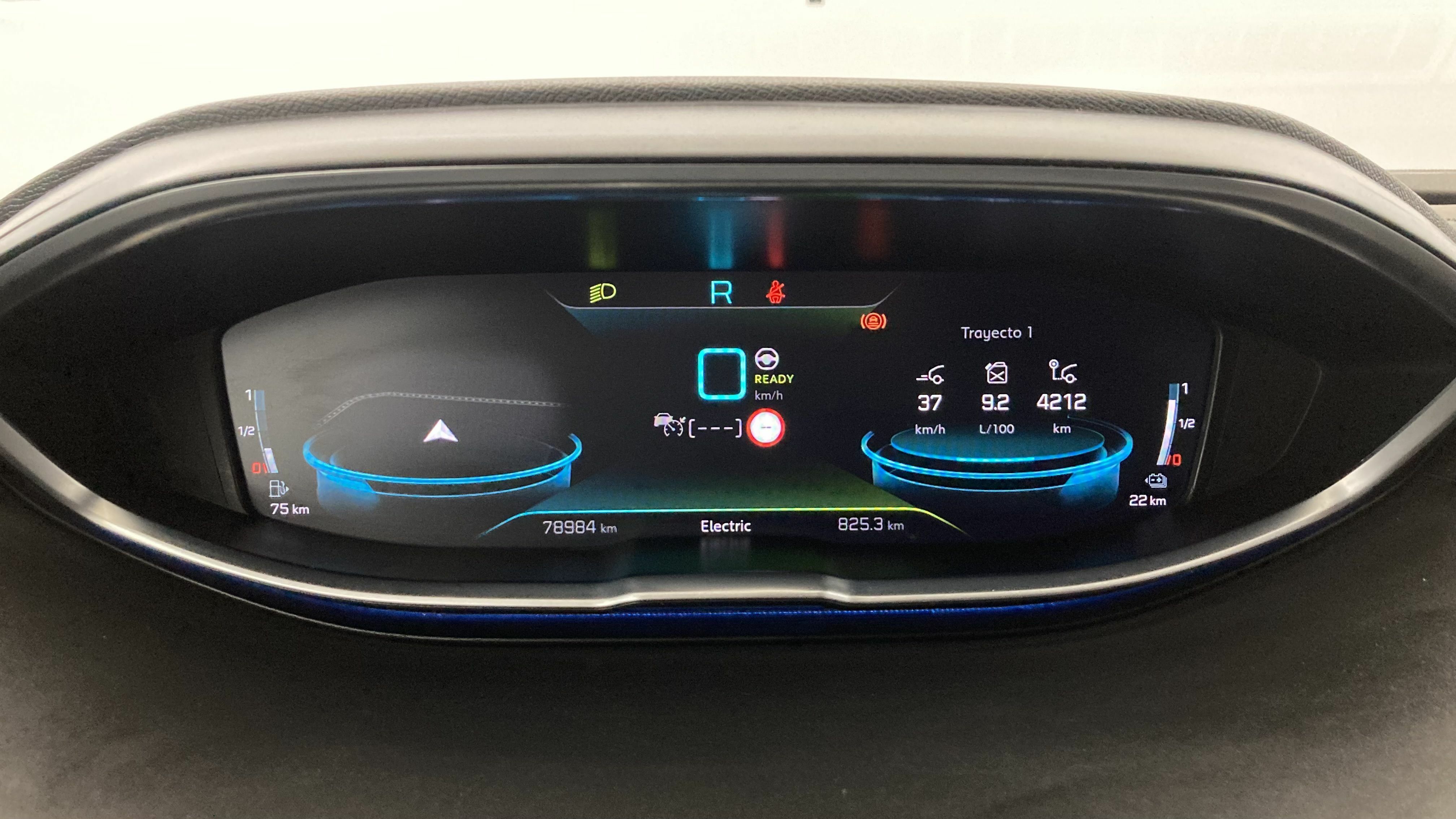 peugeot 3008 gt pack 1.6 HYBRID 300 EAT PHEV 2022 gris artense / negro 17