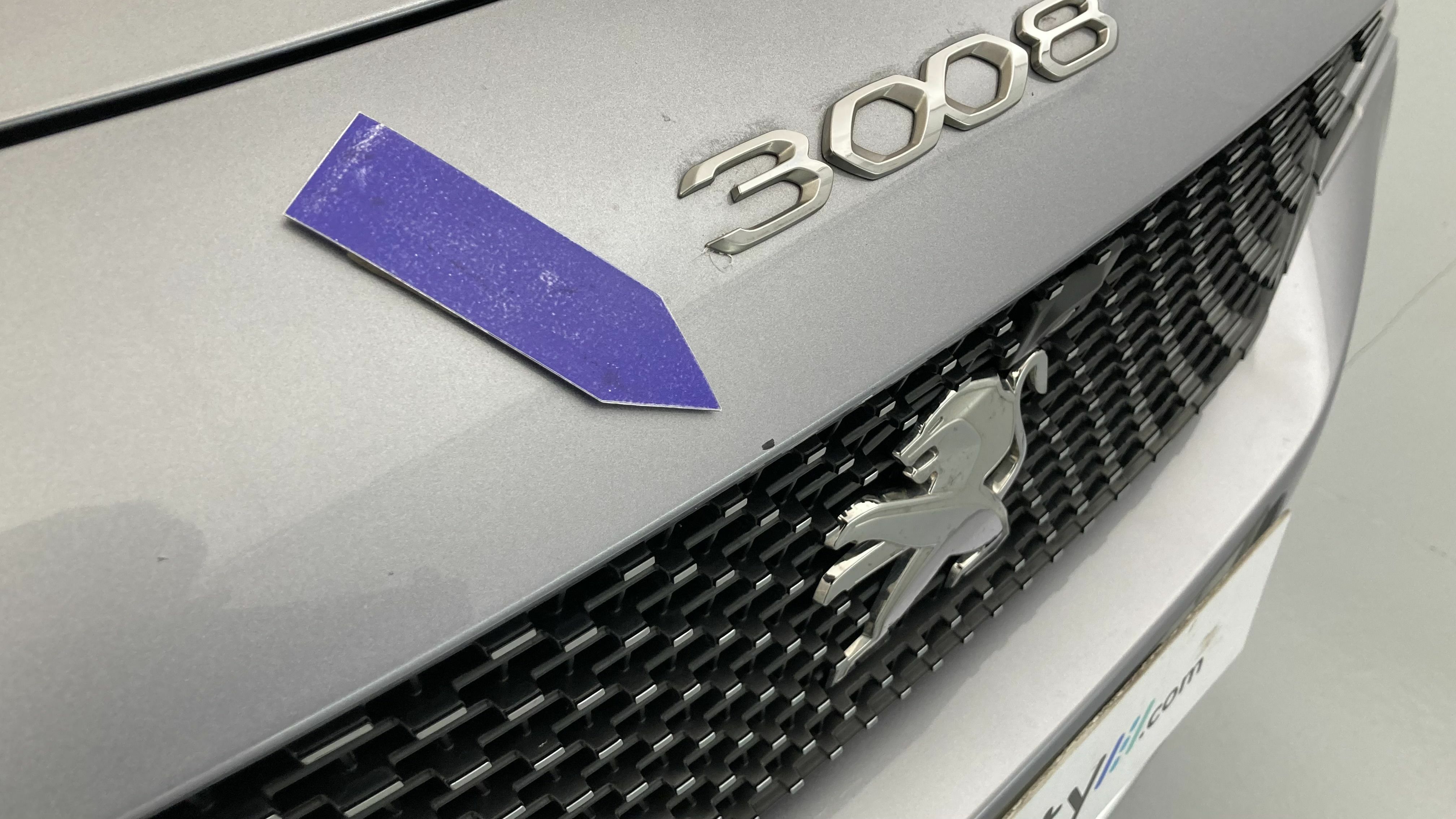 peugeot 3008 gt pack 1.6 HYBRID 300 EAT PHEV 2022 gris artense / negro 31