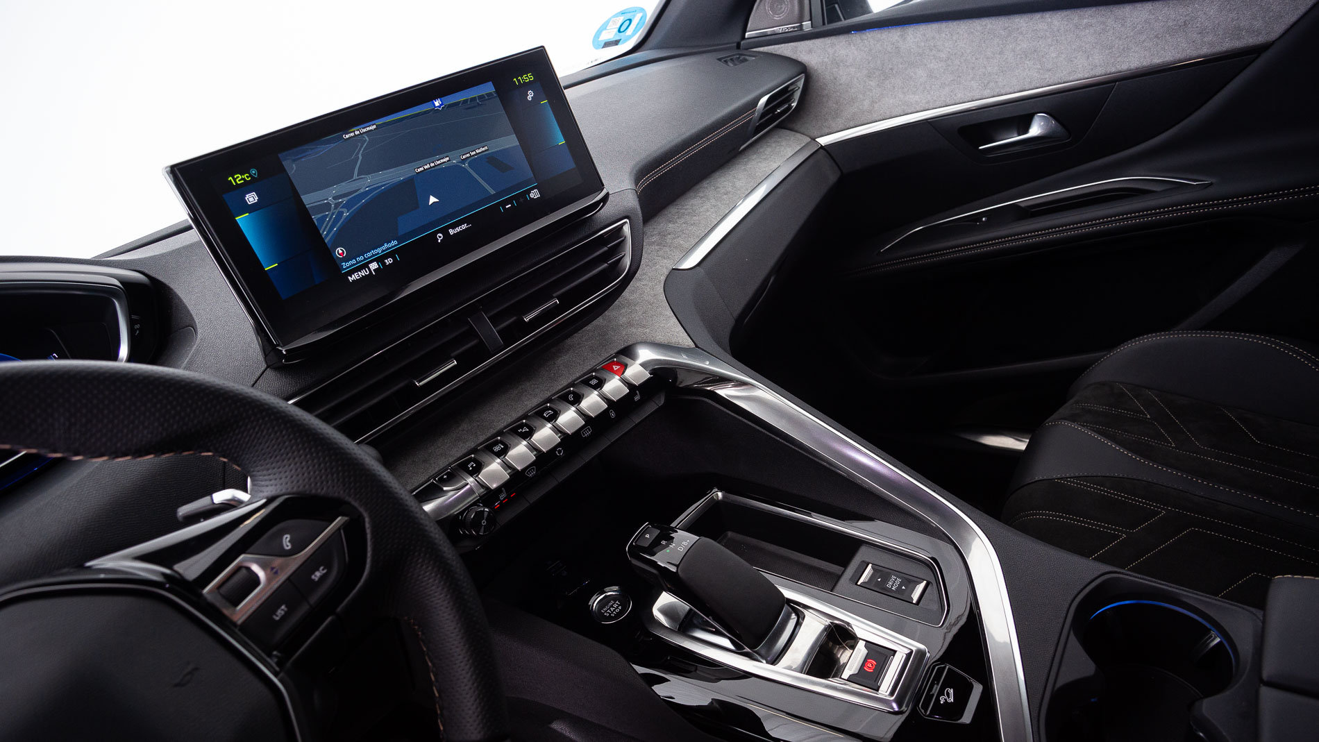 peugeot 3008 gt pack 1.6 HYBRID 300 EAT PHEV 2022 gris artense / negro 19