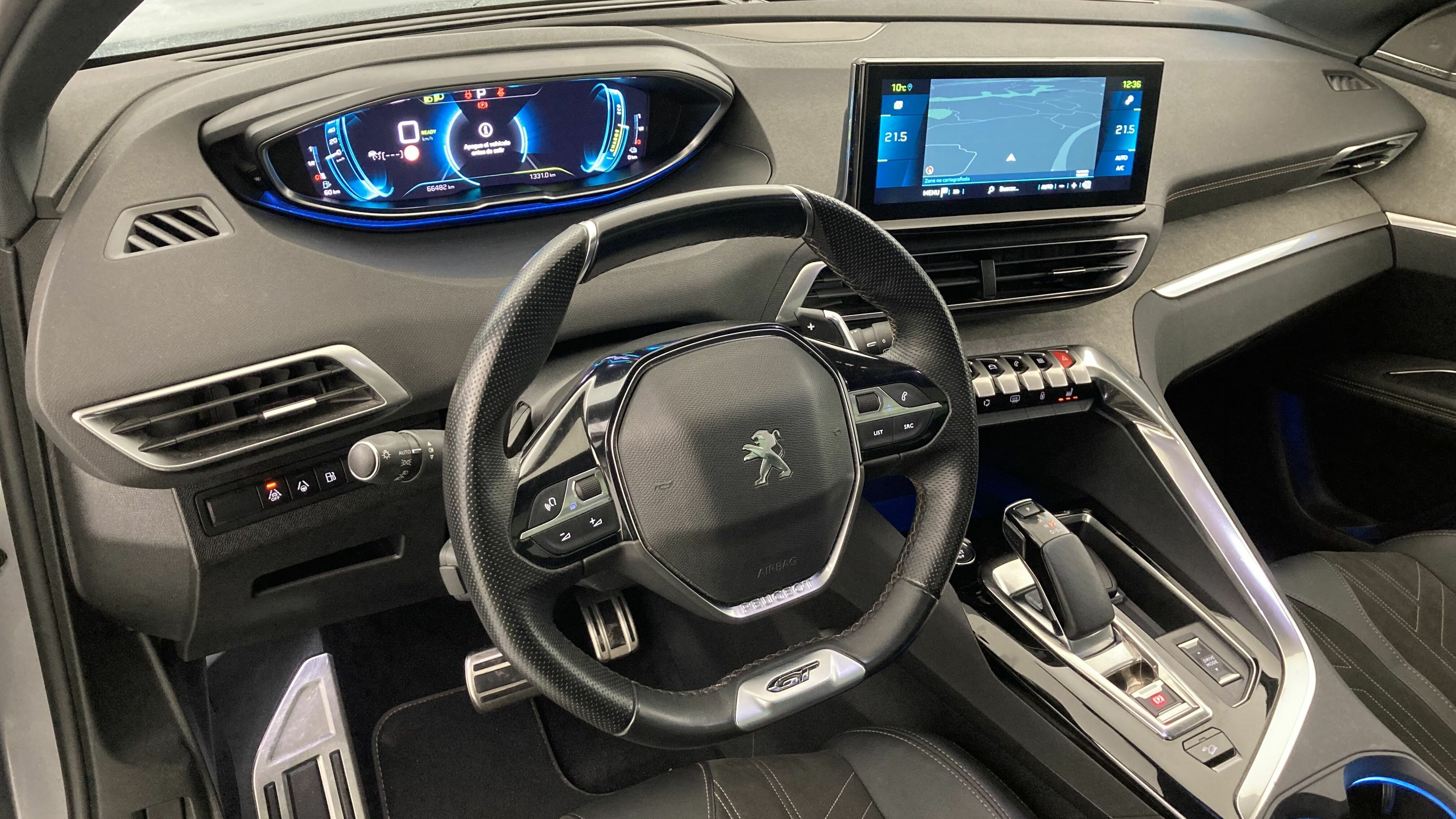 peugeot 3008 gt pack 1.6 HYBRID 300 EAT PHEV 2022 gris artense / negro 15