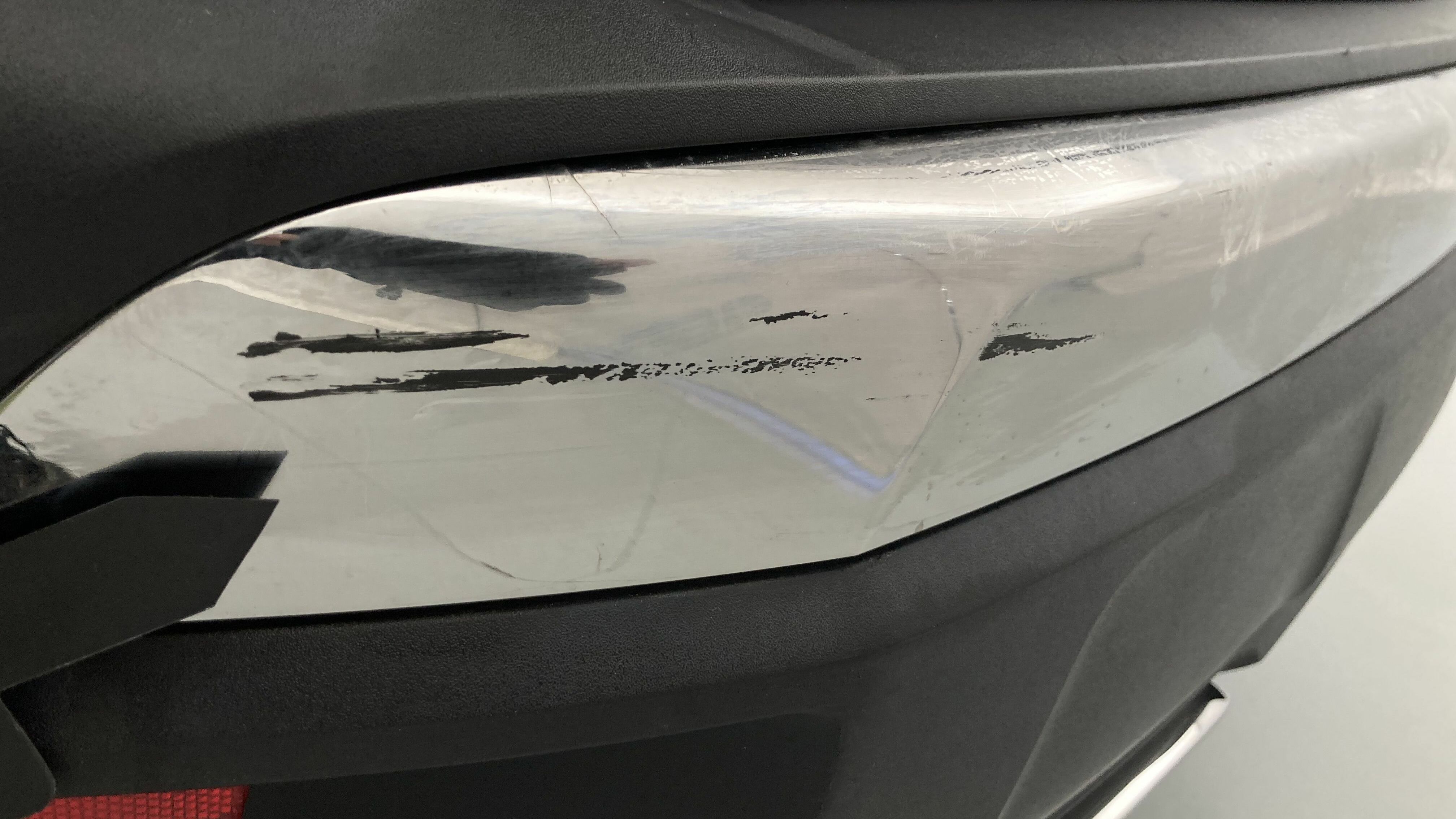 peugeot 3008 gt pack 1.6 HYBRID 300 EAT PHEV 2022 gris artense / negro 33