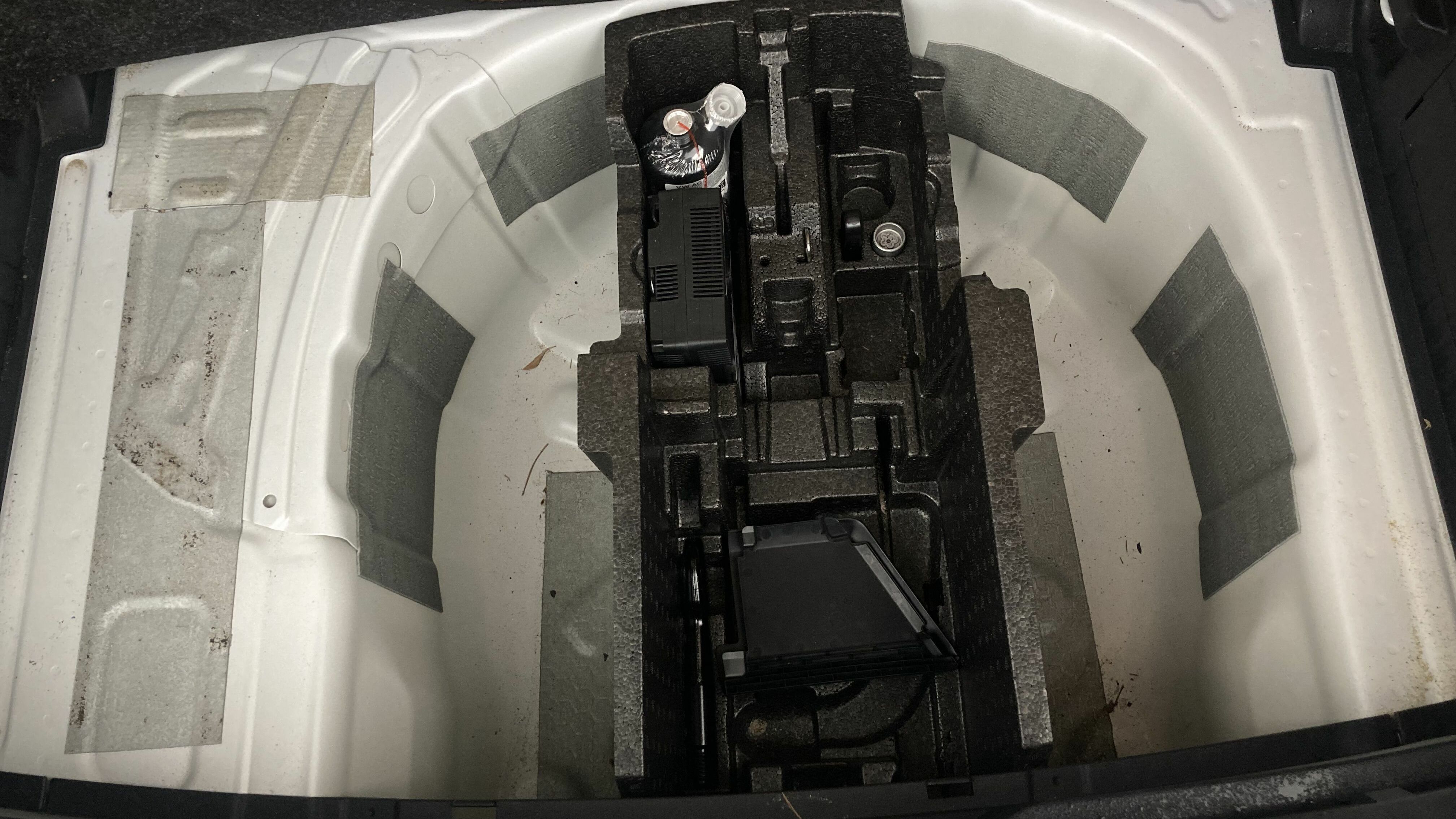 skoda fabia selection 1.0 MPI 80 2024 blanco candy 21