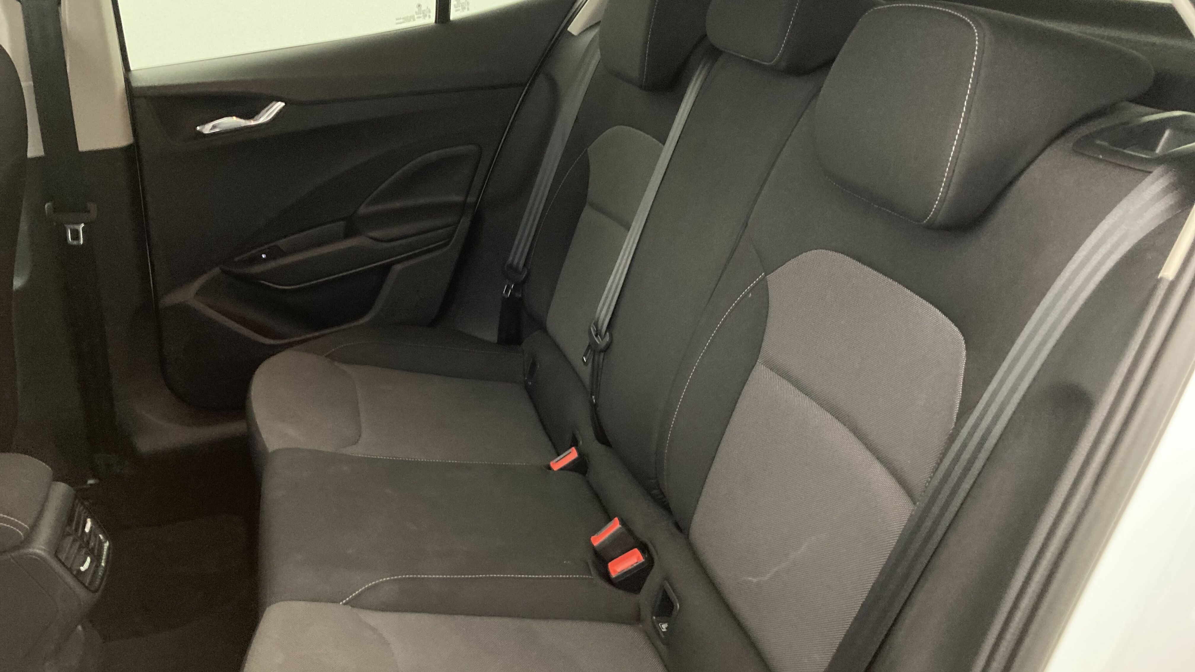 skoda fabia selection 1.0 MPI 80 2024 blanco candy 20