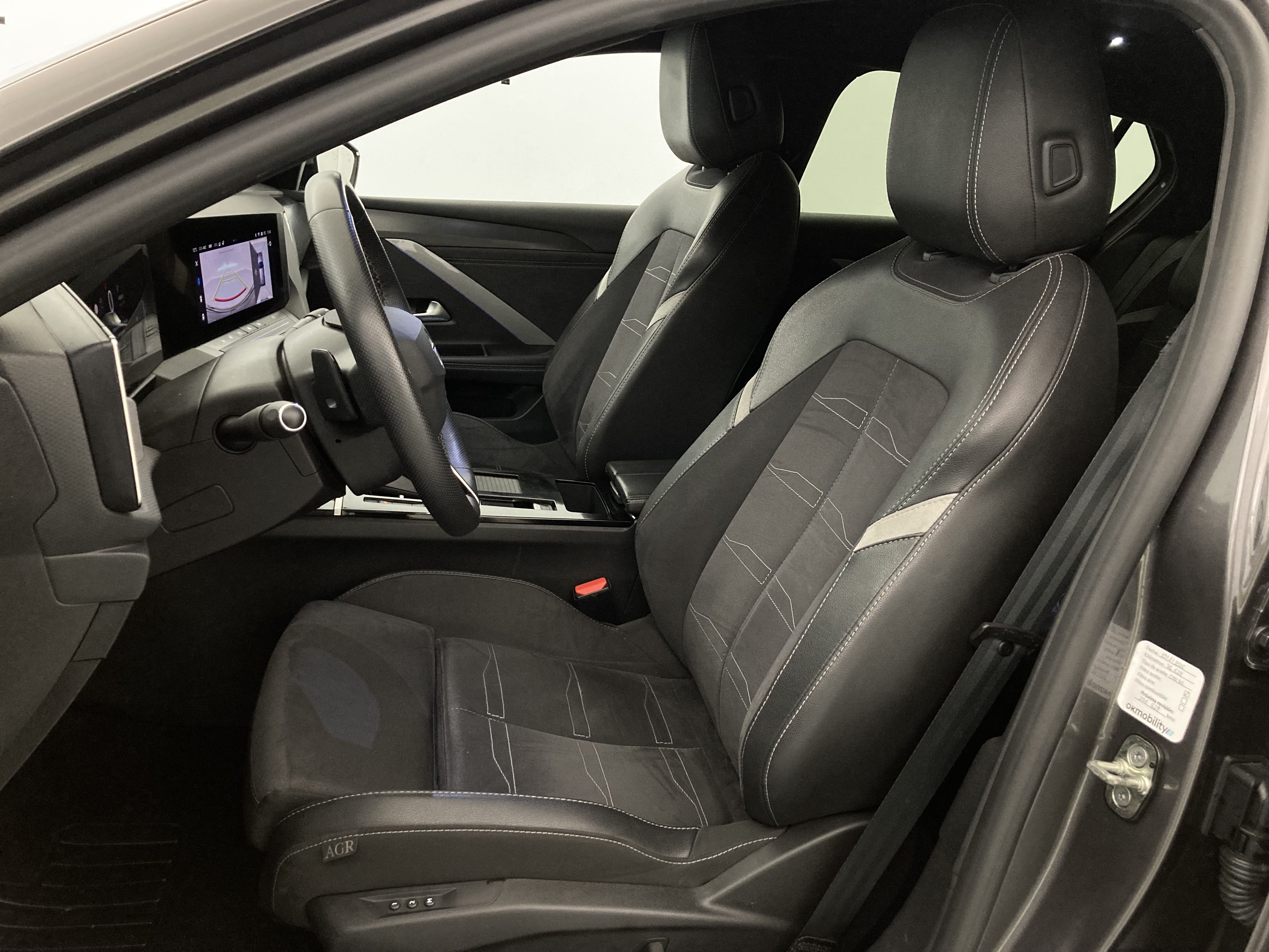 opel astra gs 1.6T PHEV 180 AT 2023 vulkan grey 17