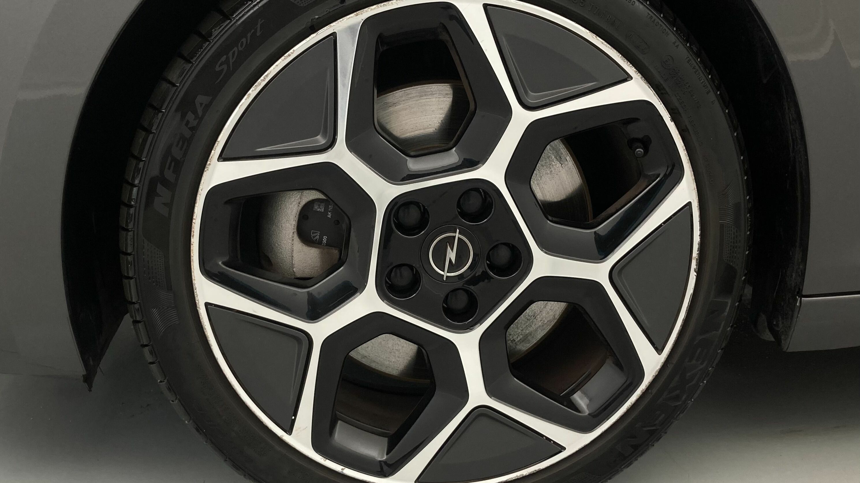 opel astra gs 1.6T PHEV 180 AT 2023 vulkan grey 28