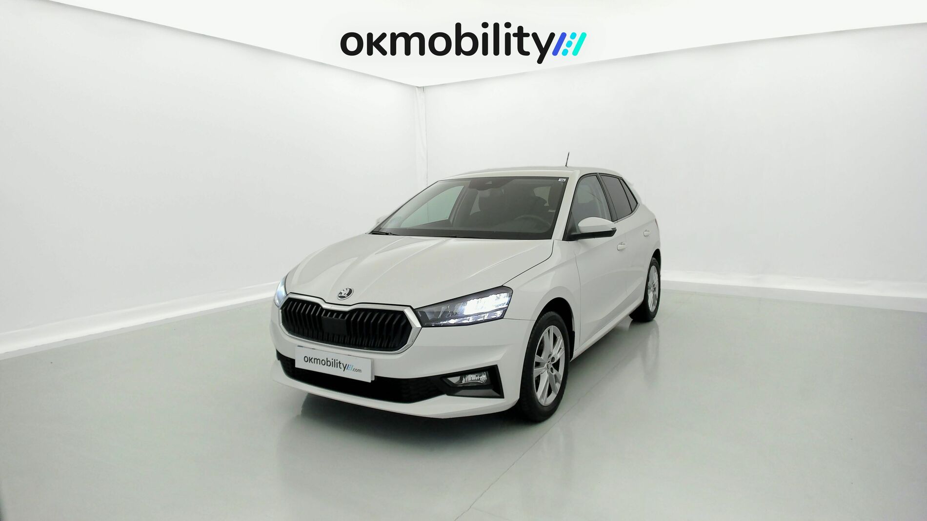 skoda fabia selection 1.0 MPI 80 2024 blanco candy 1