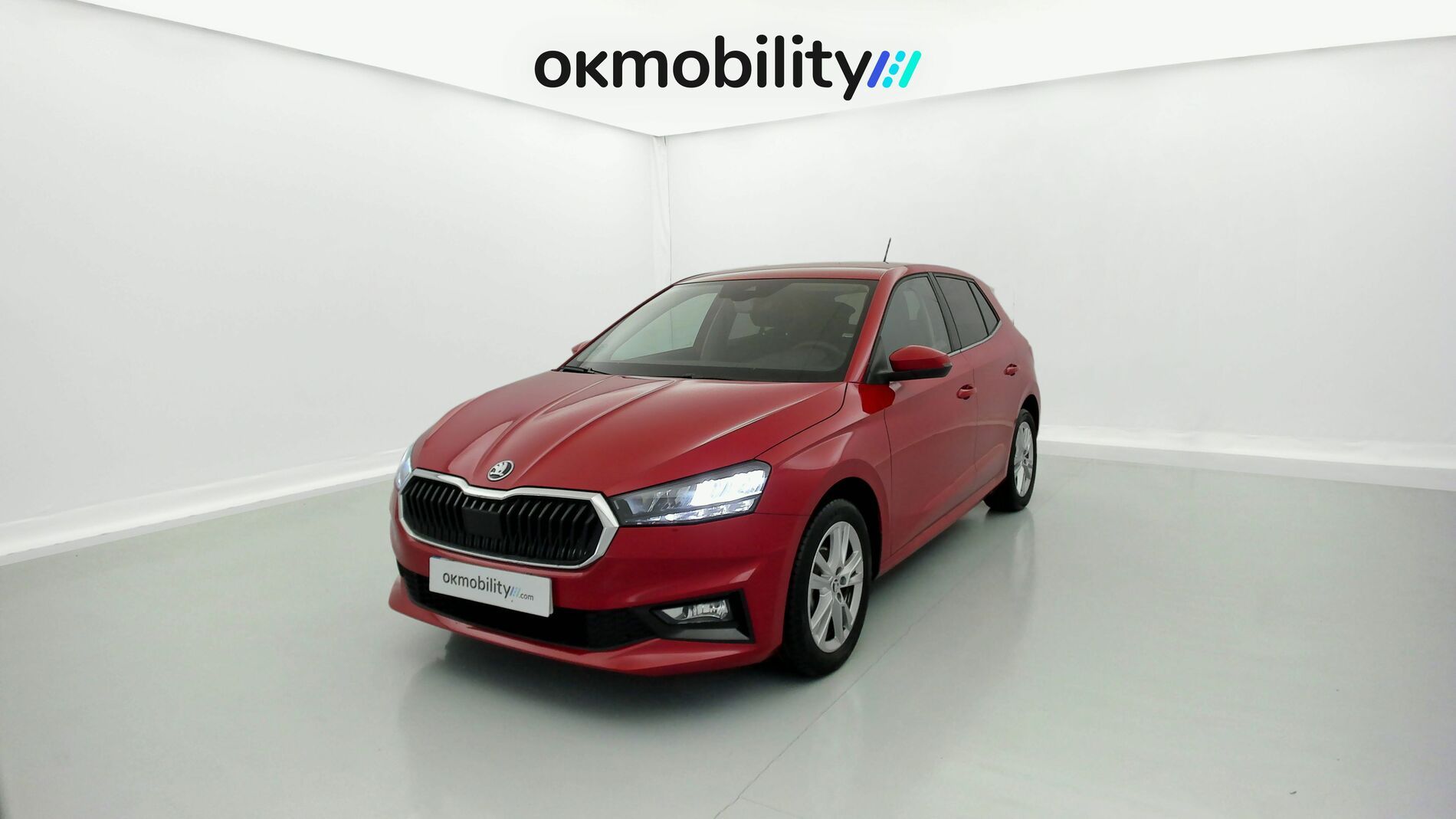 skoda fabia selection 1.0 MPI 80 2024 rojo velvet 1