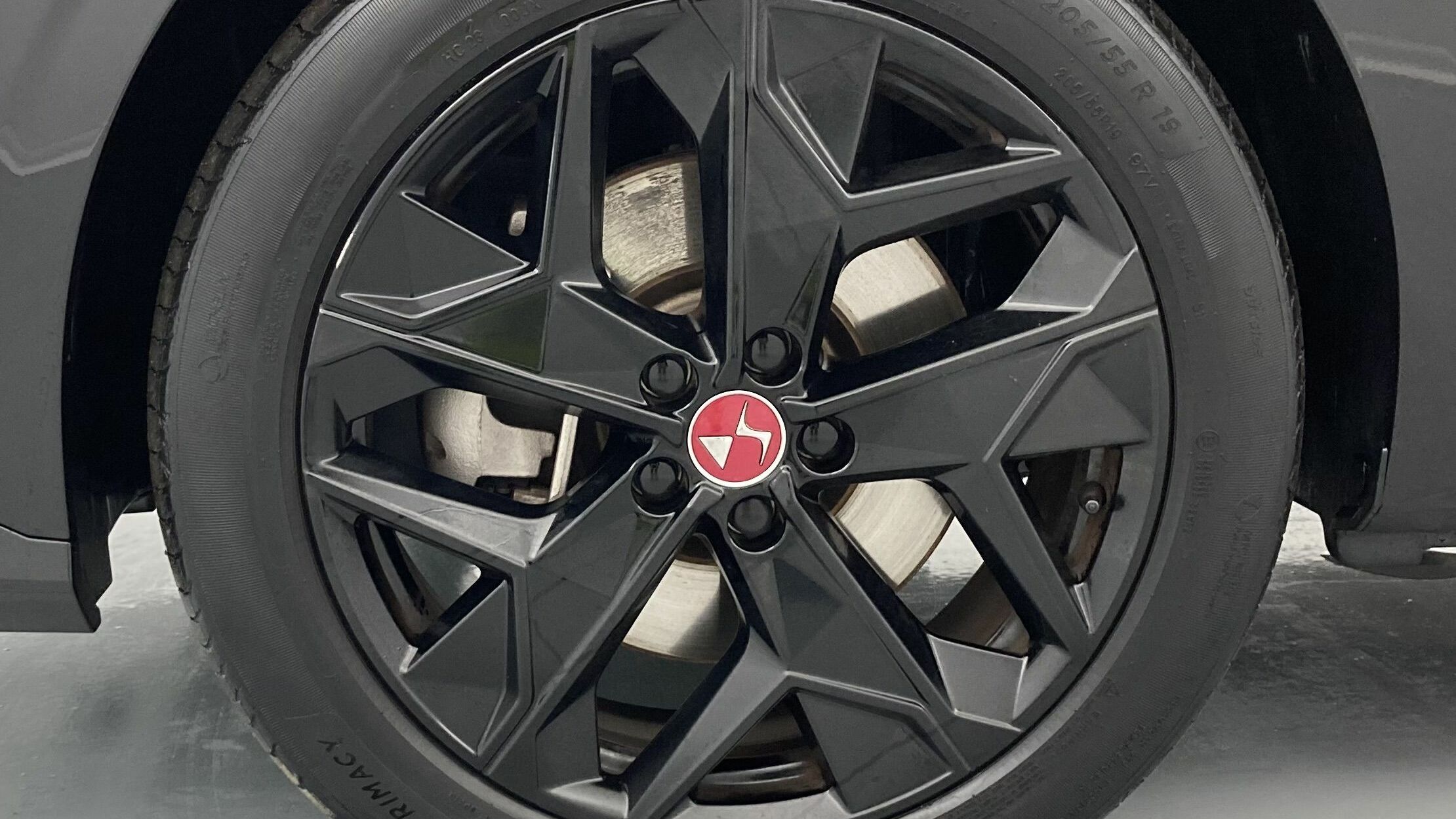 ds ds4 performance line + E-TENSE 225 CA 2023 negro perla 28