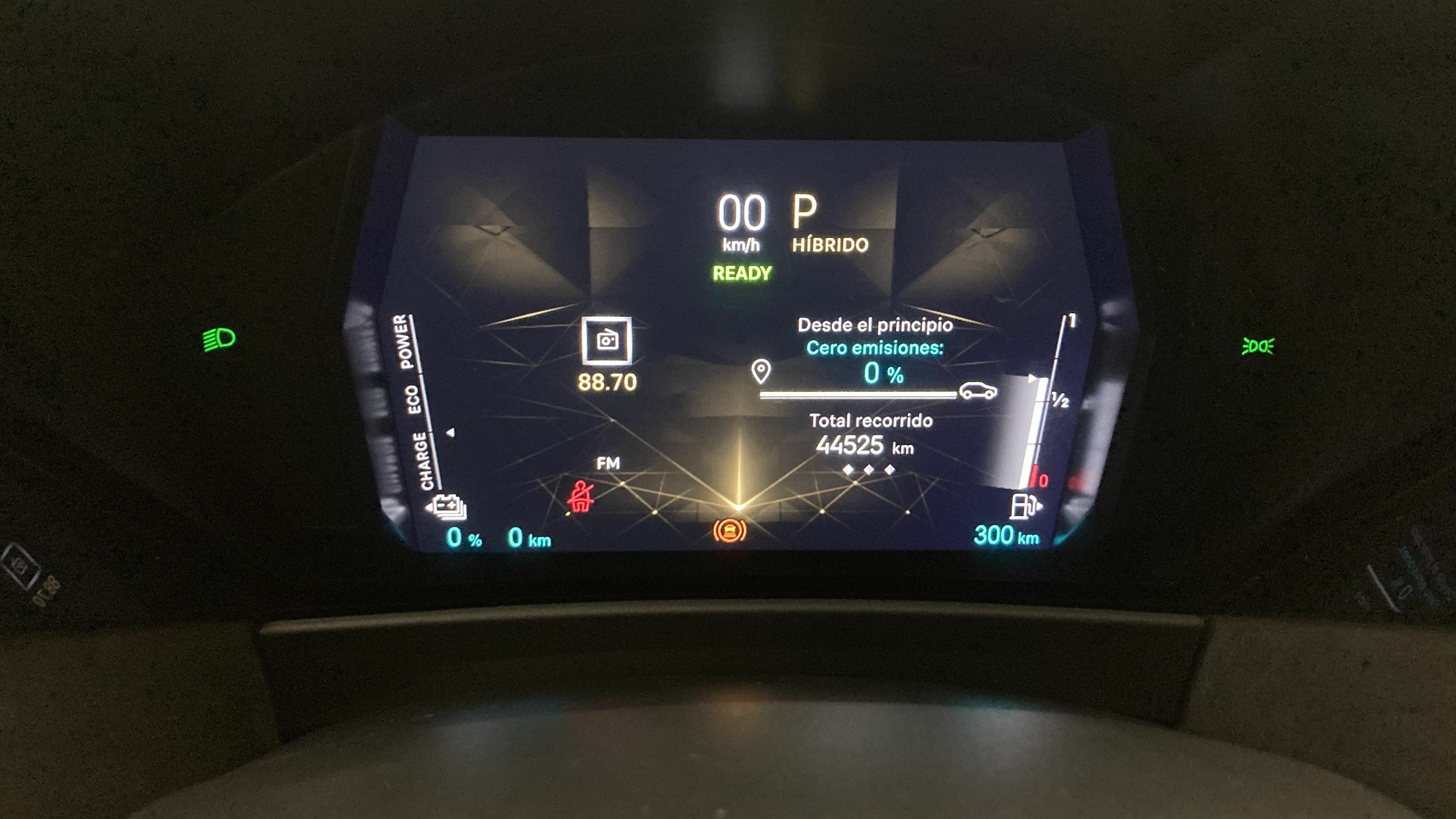 ds ds4 performance line + E-TENSE 225 CA 2023 crystal pearl 7