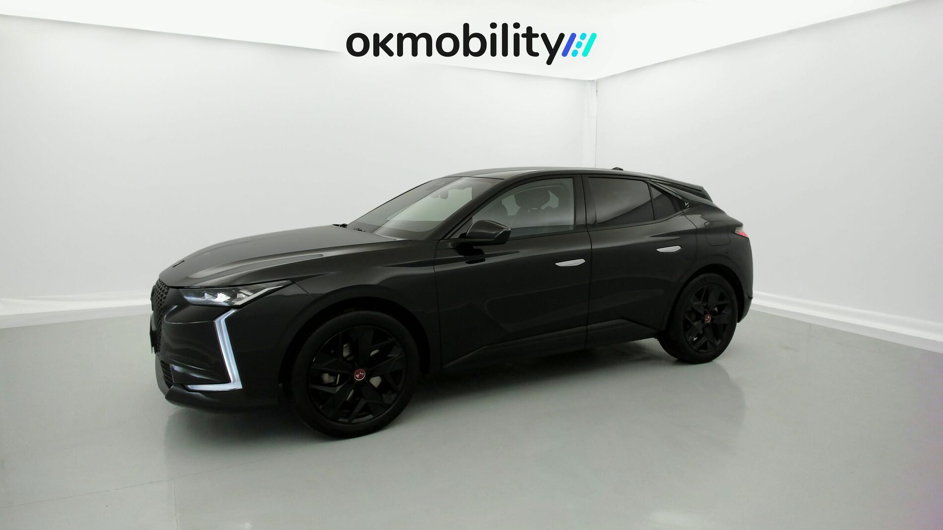 ds ds4 performance line + E-TENSE 225 CA 2023 negro perla 5