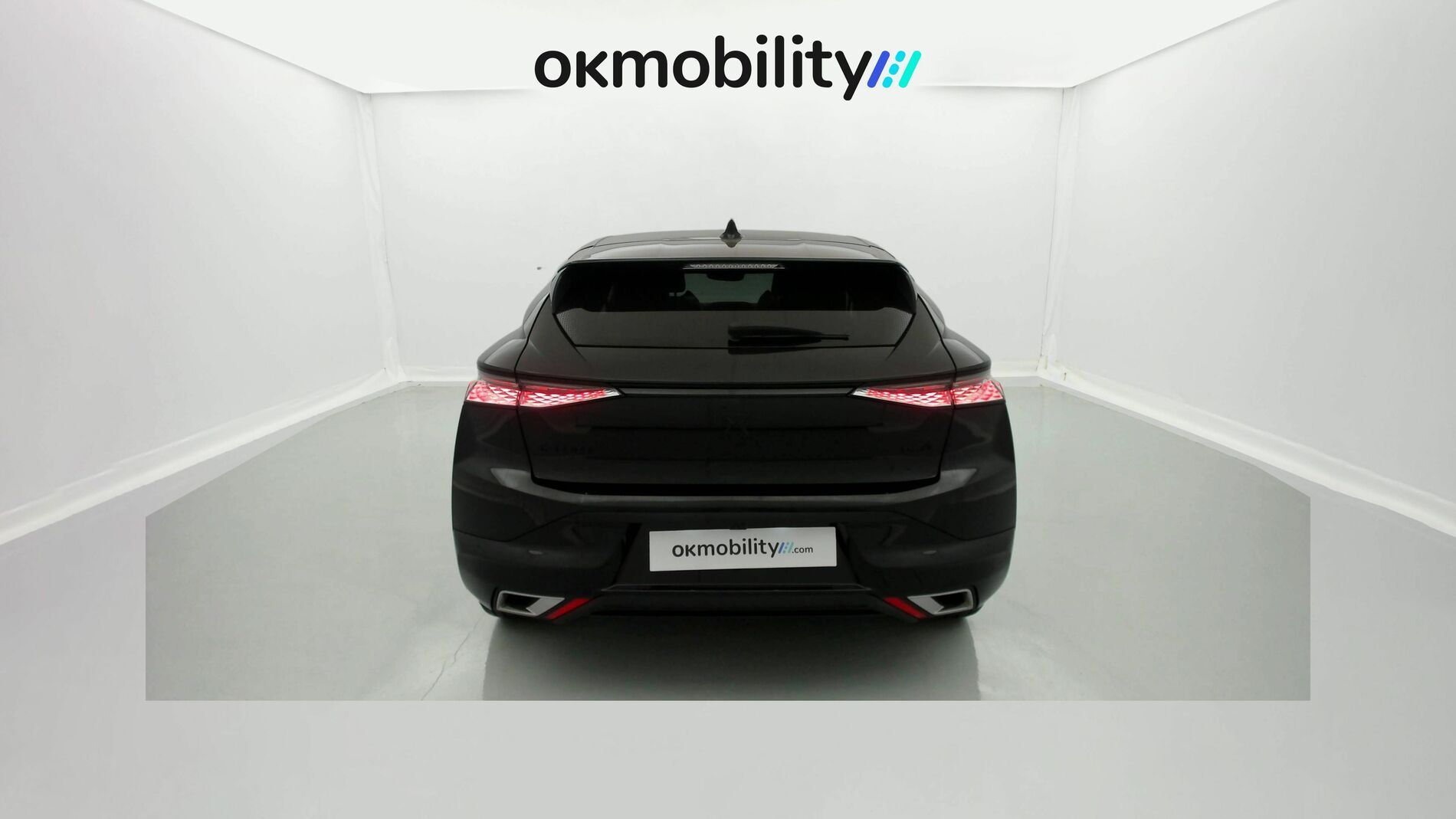 ds ds4 performance line + E-TENSE 225 CA 2023 negro perla 11