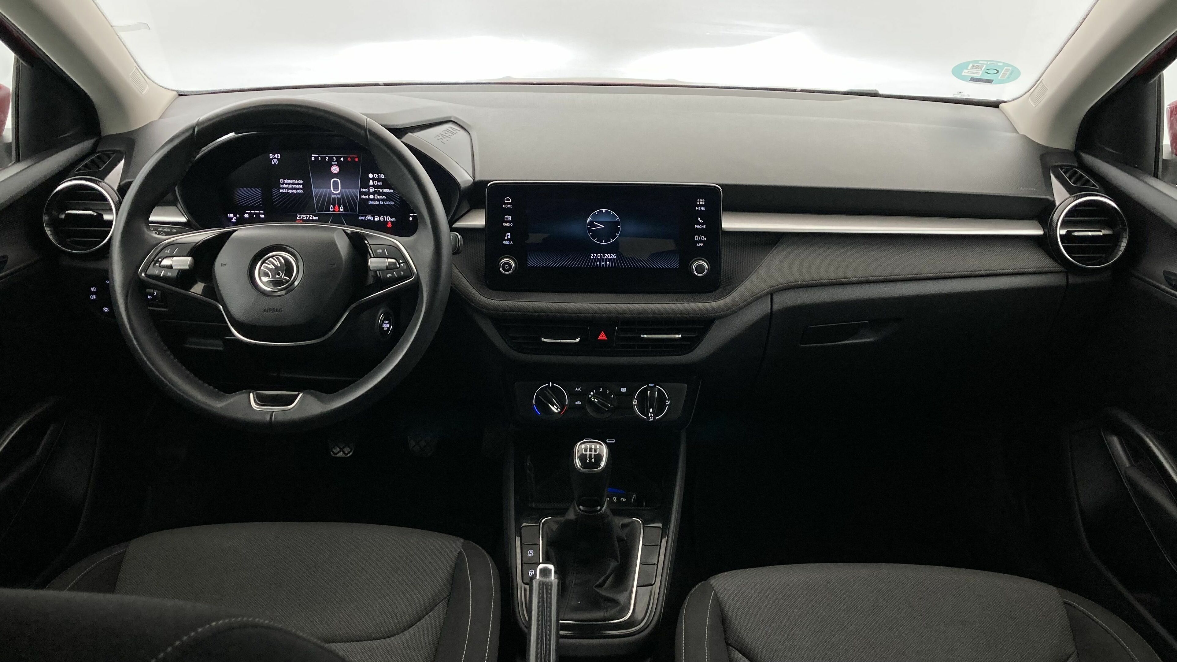 skoda fabia selection 1.0 MPI 80 2024 rojo velvet 15