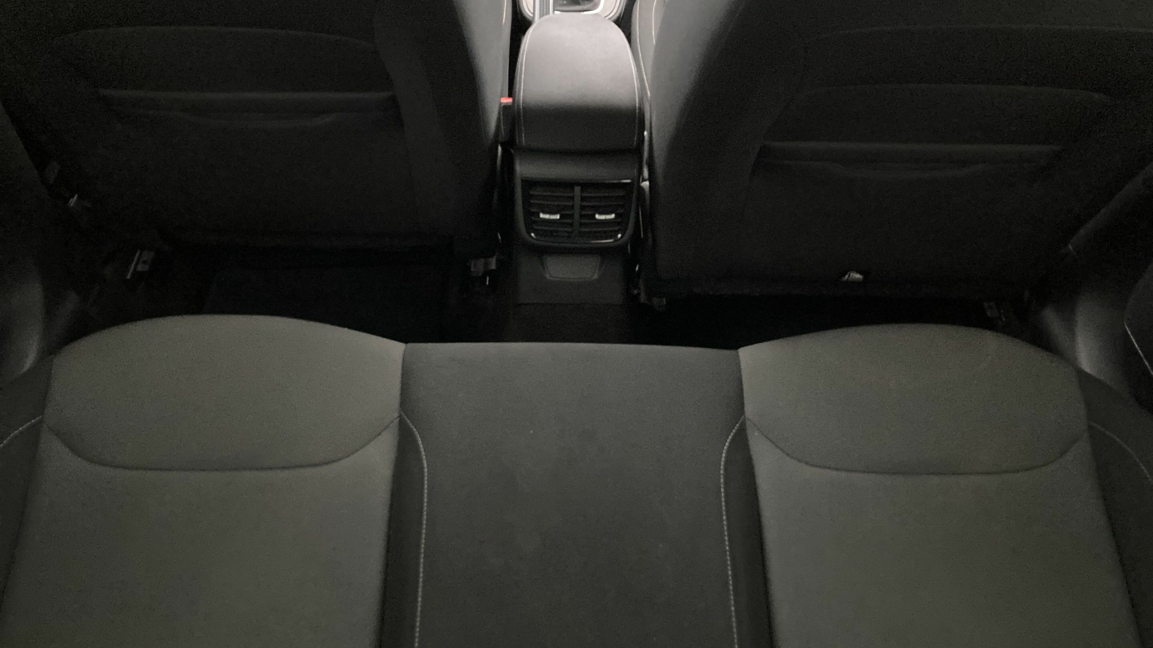 skoda fabia selection 1.0 MPI 80 2024 rojo velvet 21